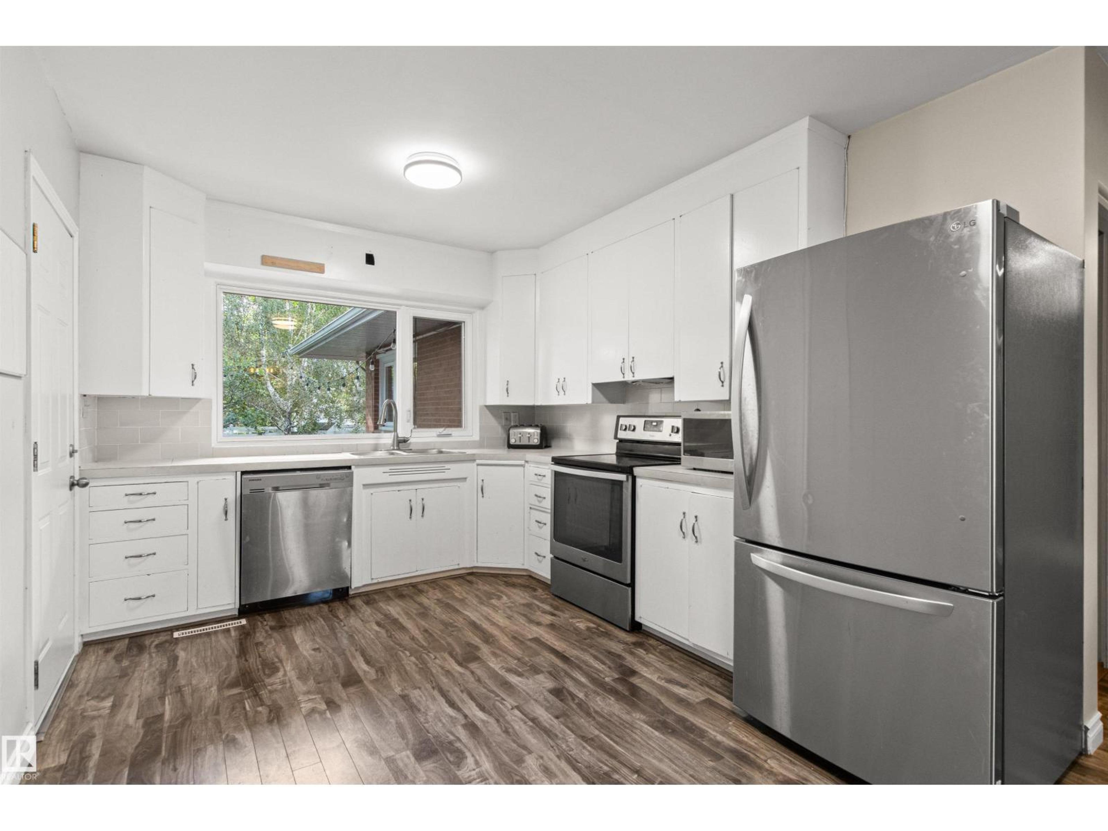 11819 75 AV NW - Image 18