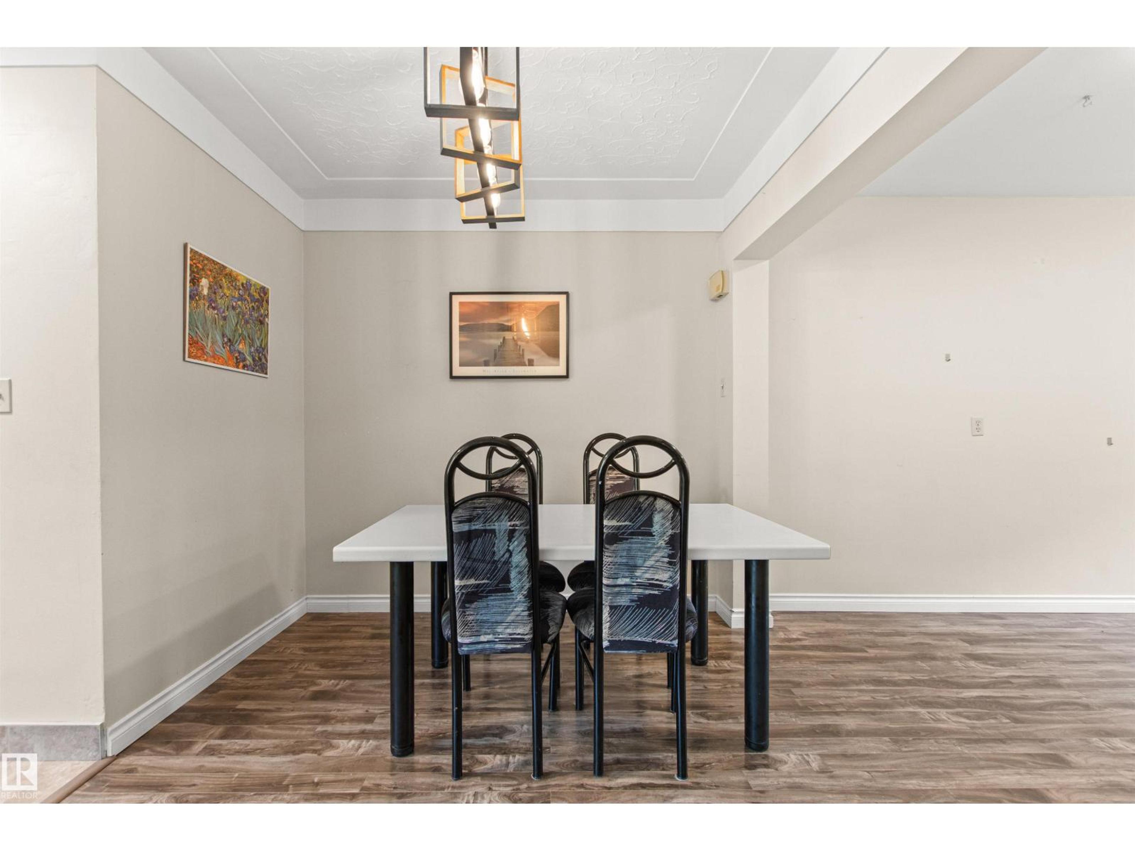 11819 75 AV NW - Image 13