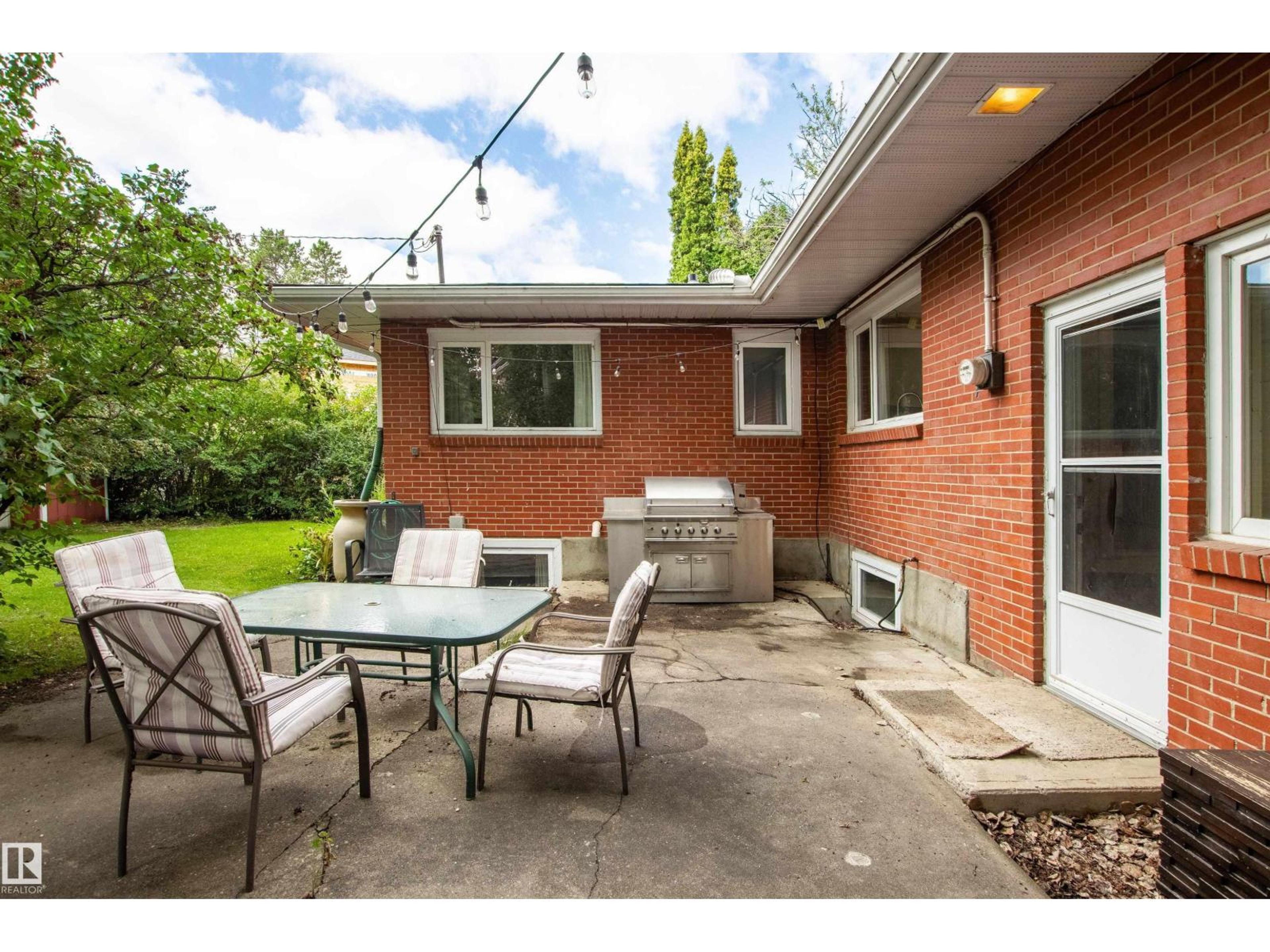 11819 75 AV NW - Image 54
