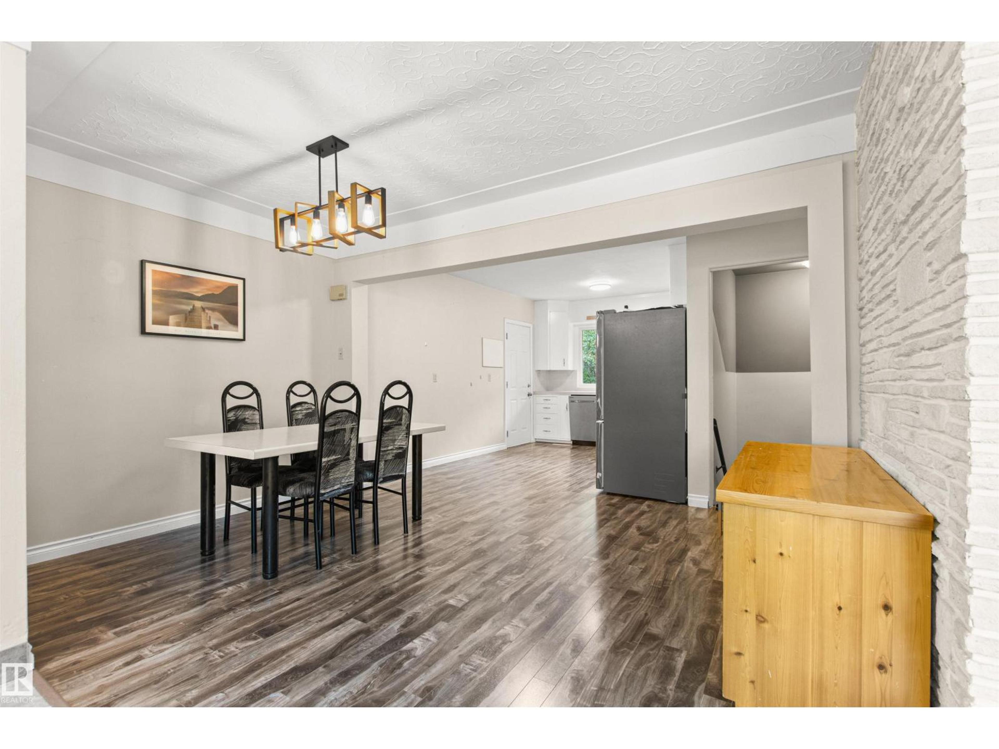 11819 75 AV NW - Image 10