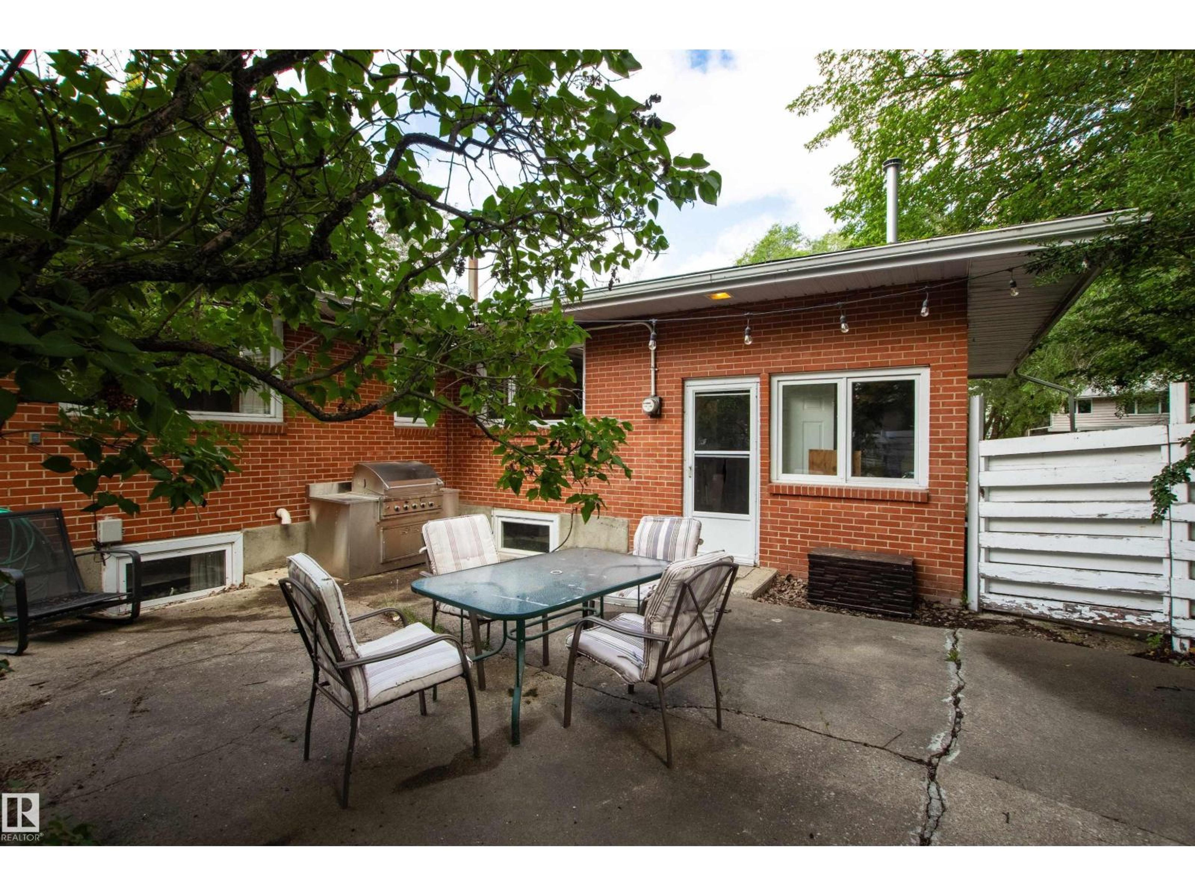 11819 75 AV NW - Image 57