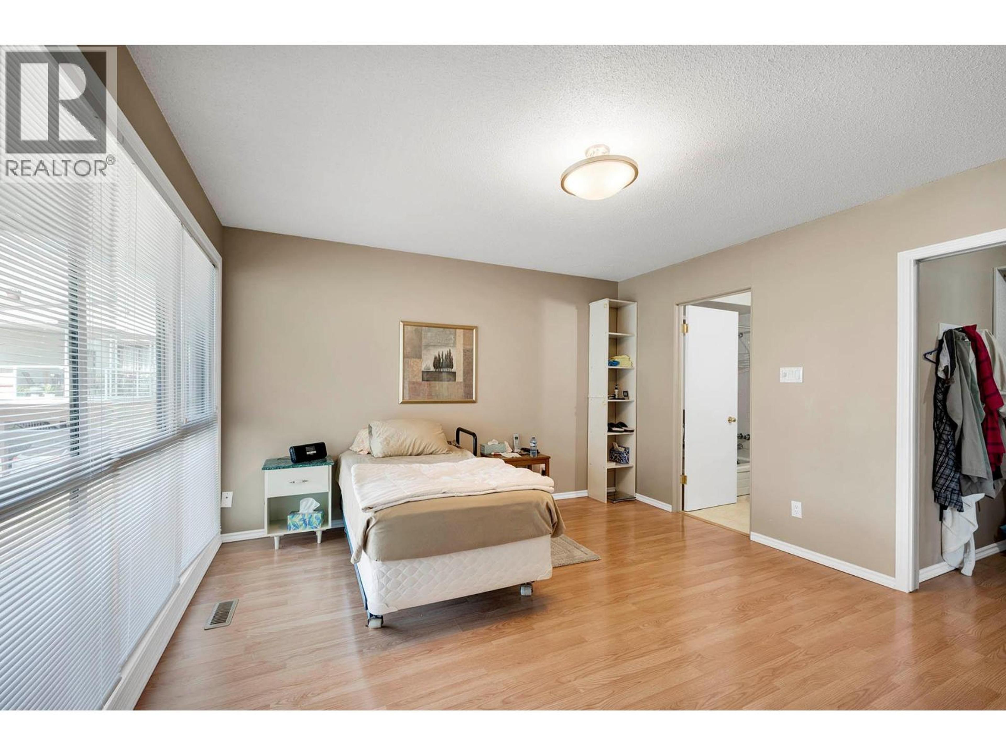 #33 137 MCGILL ROAD - Image 14