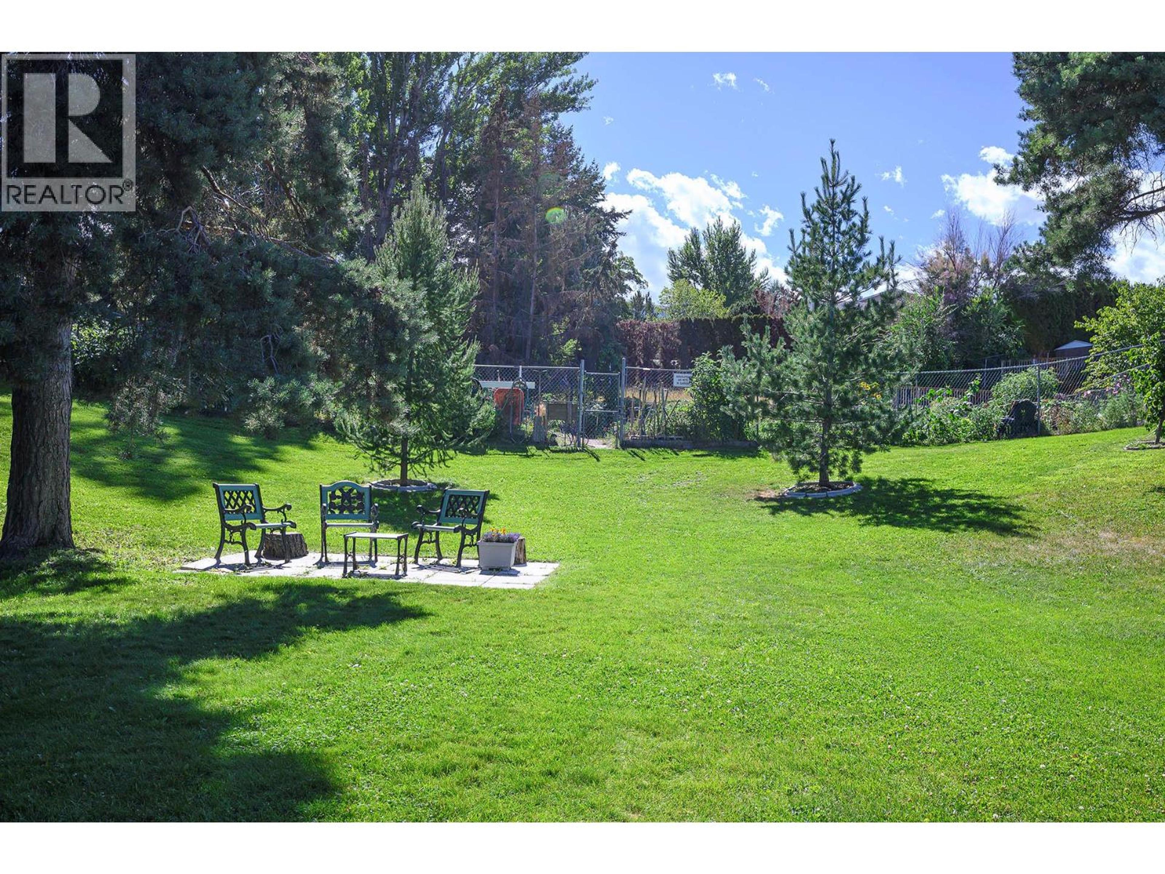 #33 137 MCGILL ROAD - Image 38