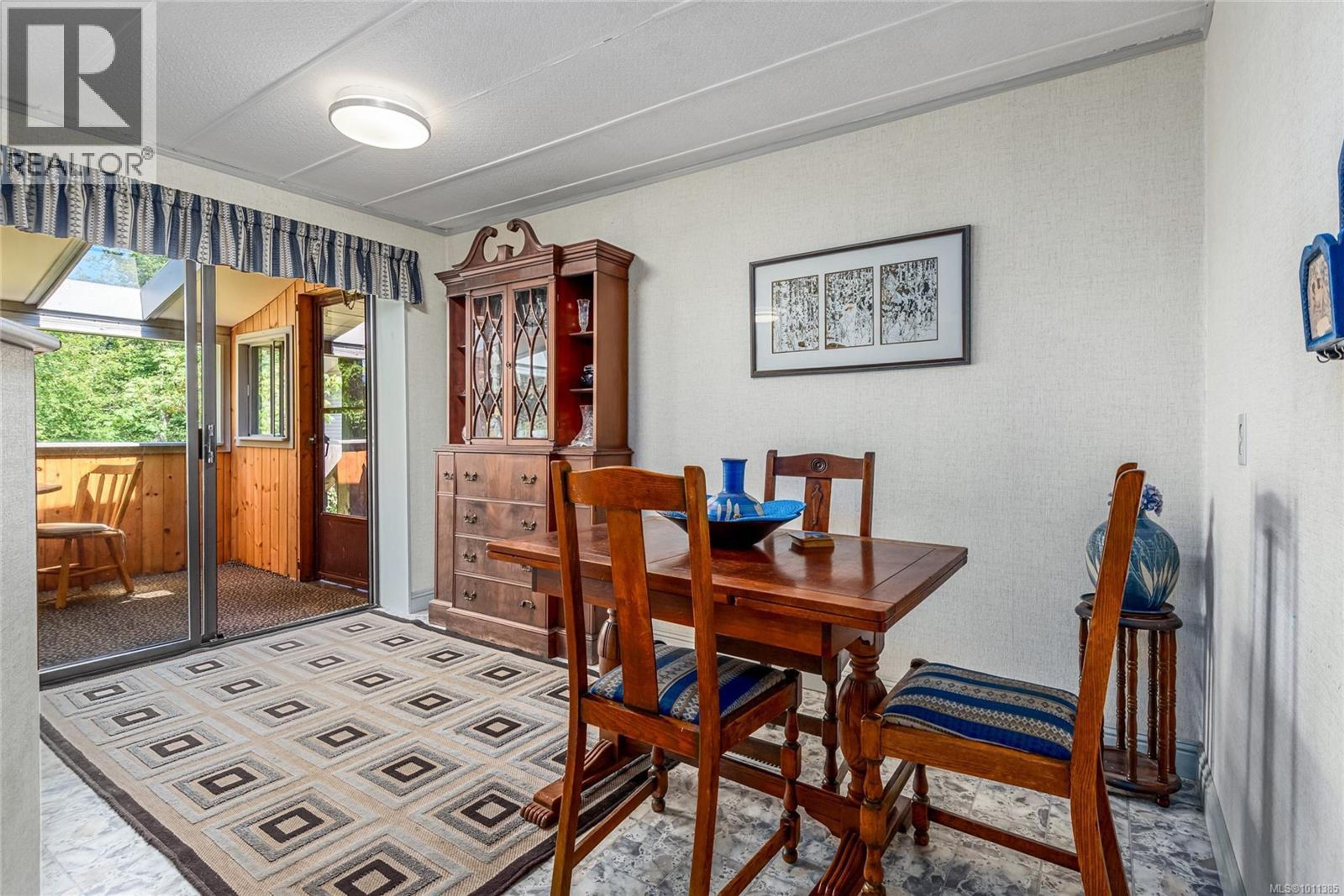 9437 MARTIN PARK DR - Image 16