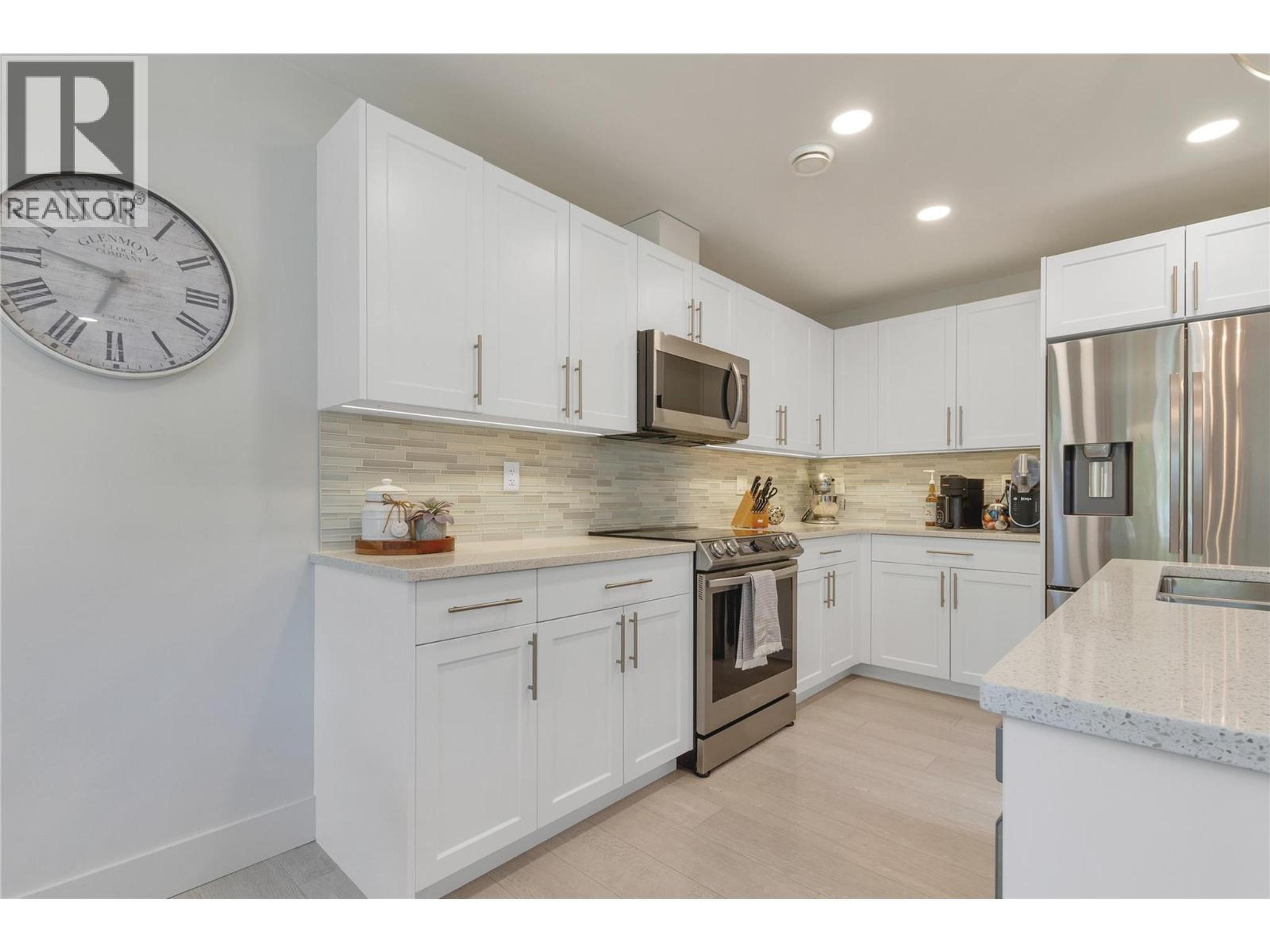 #27 6635 TRONSON ROAD - Image 12