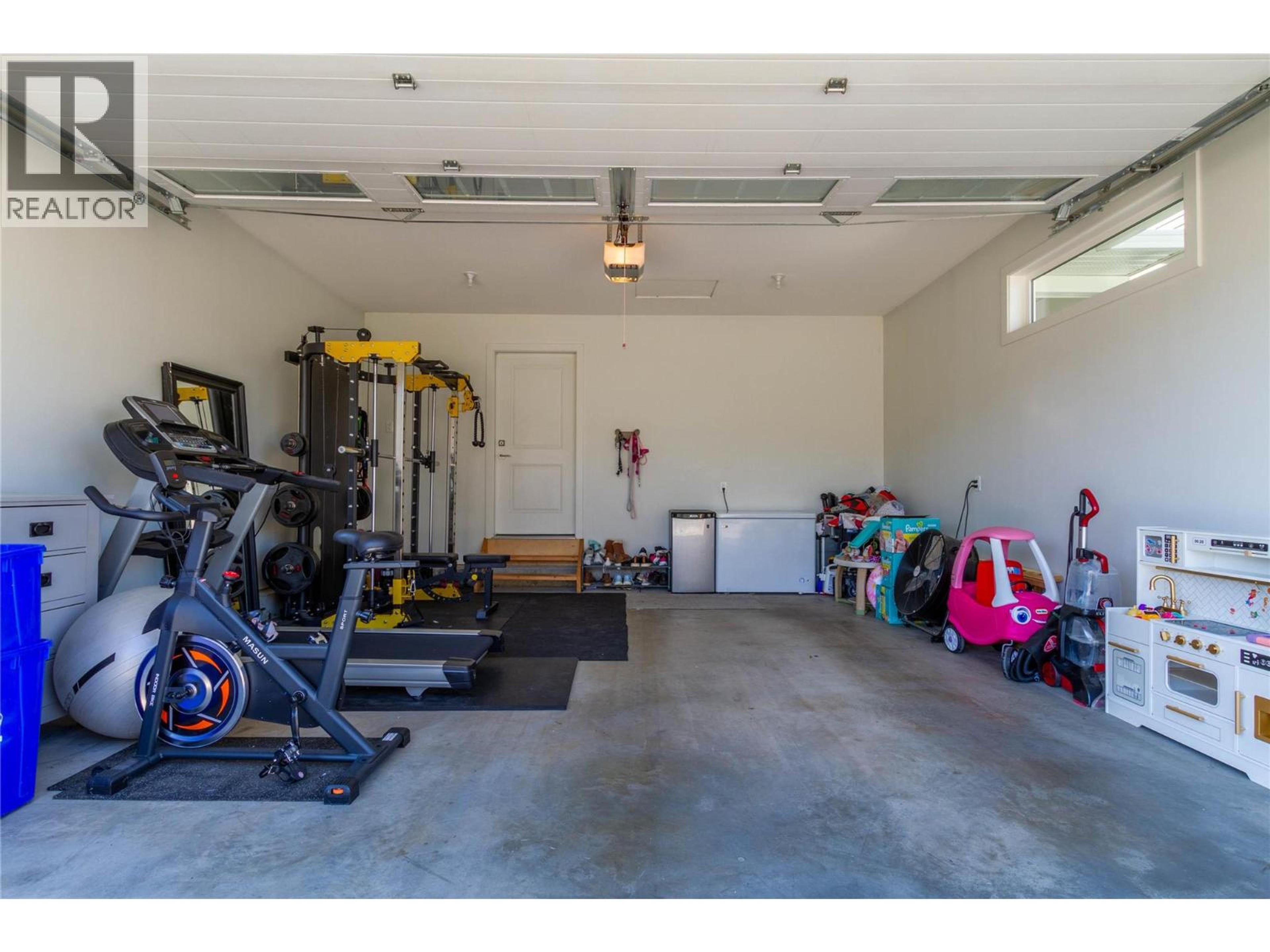 #27 6635 TRONSON ROAD - Image 36