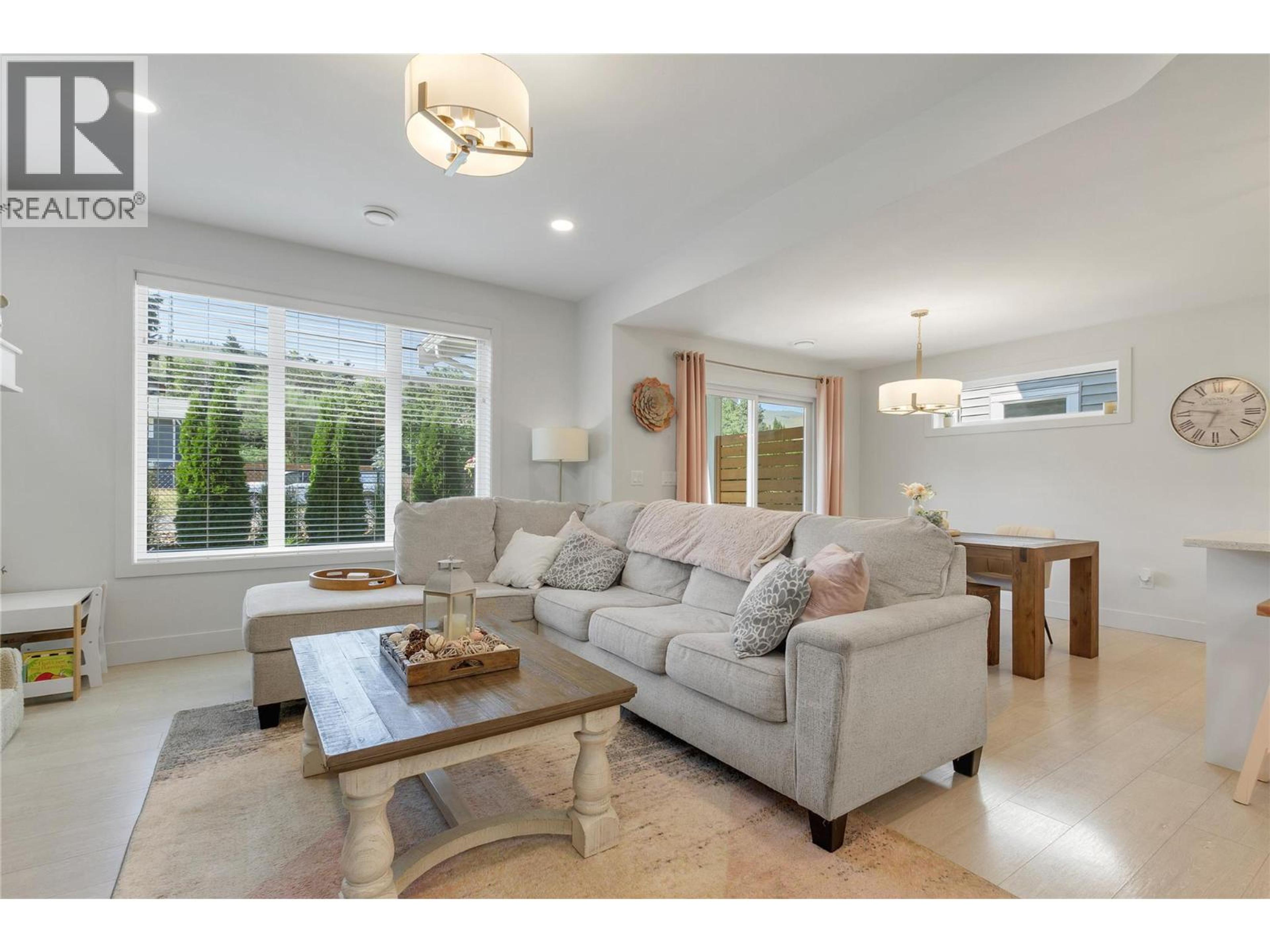#27 6635 TRONSON ROAD - Image 8