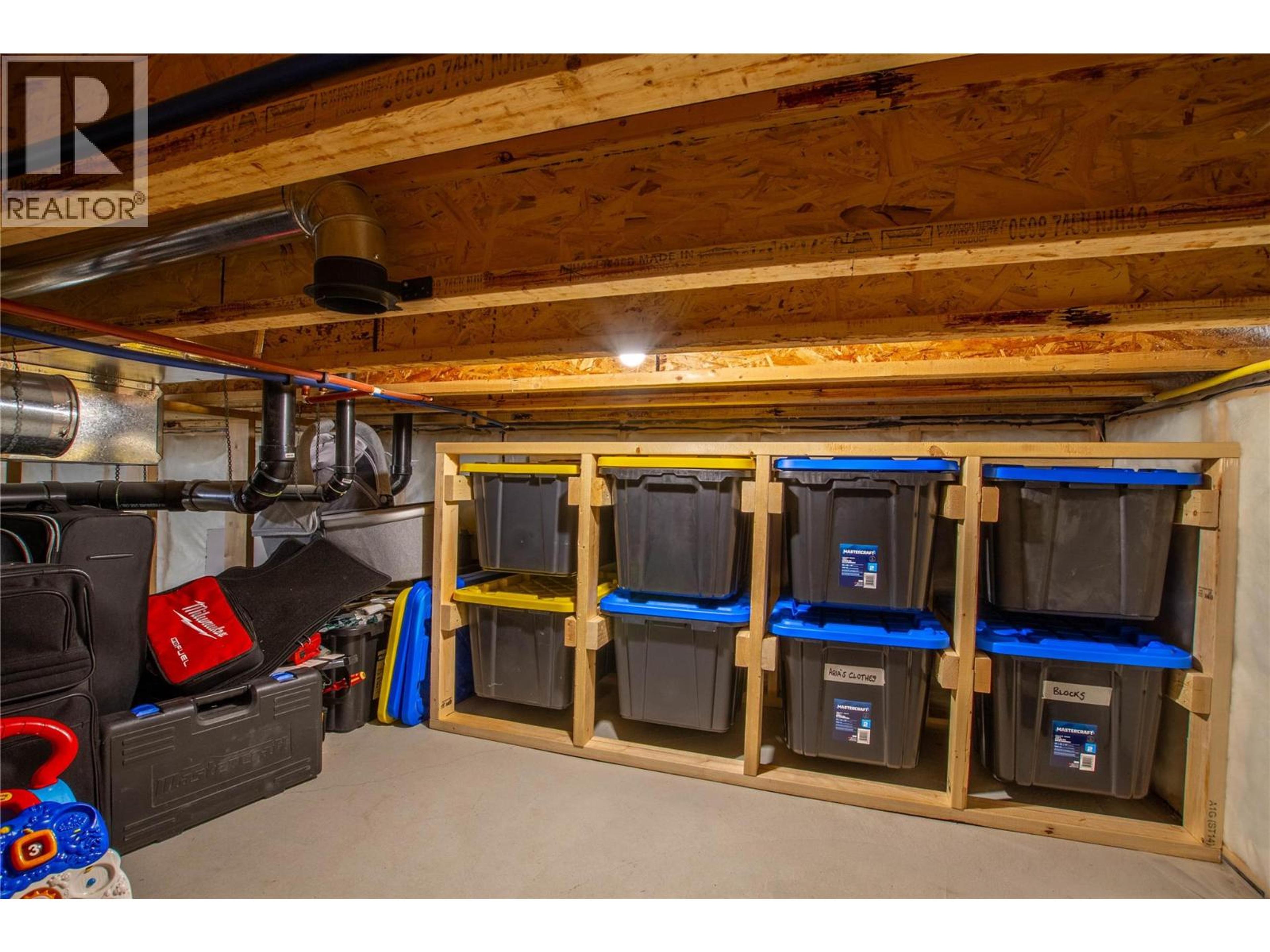 #27 6635 TRONSON ROAD - Image 37