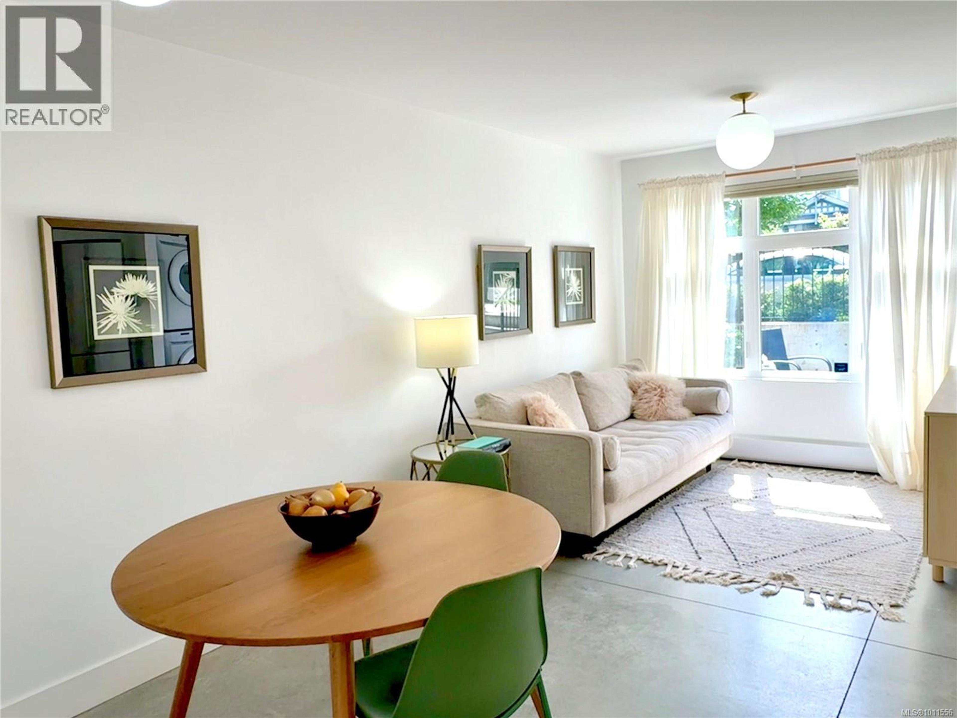 #5 230 WILSON ST - Image 1