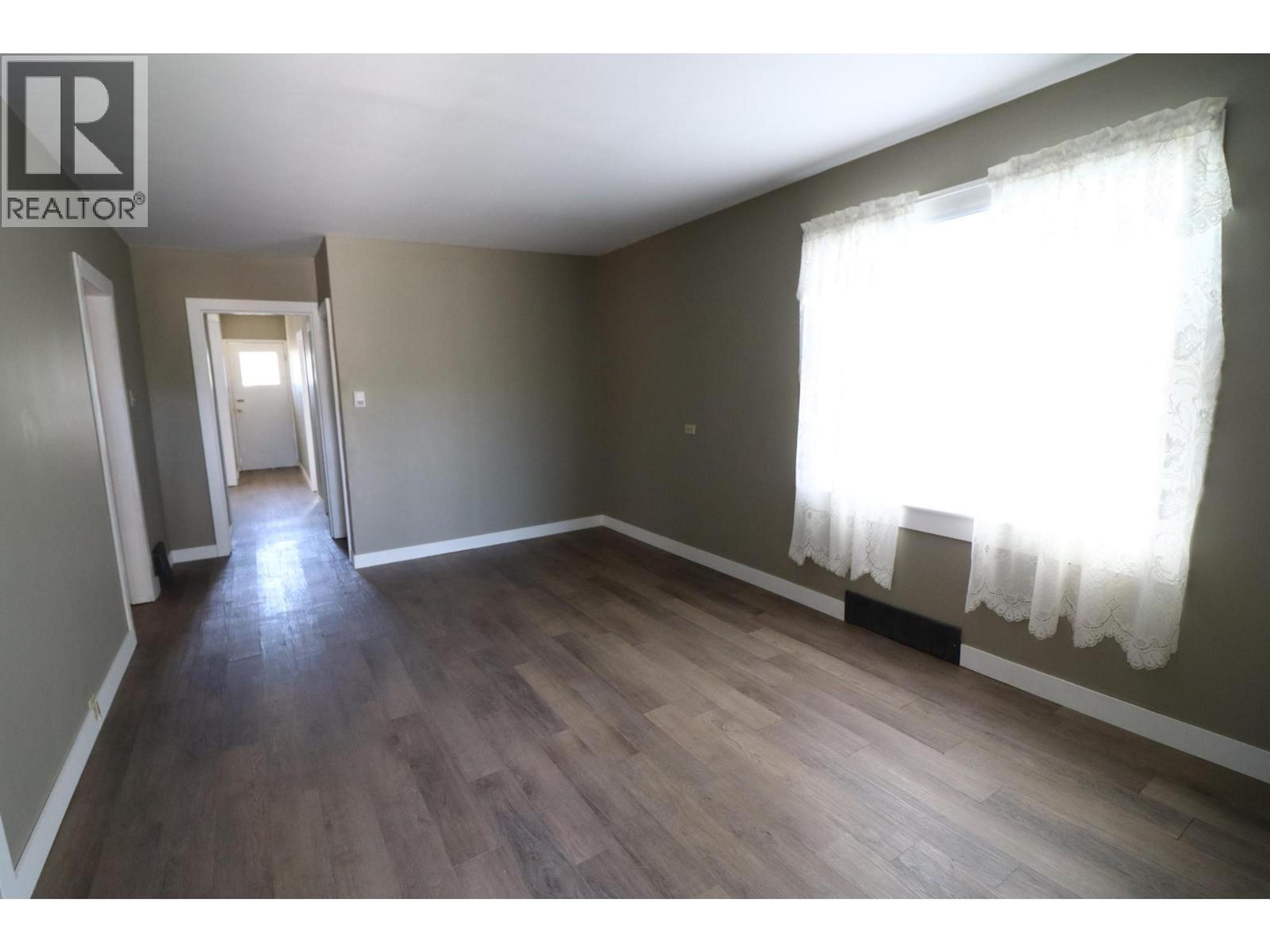 325 WILLOW STREET - Image 5