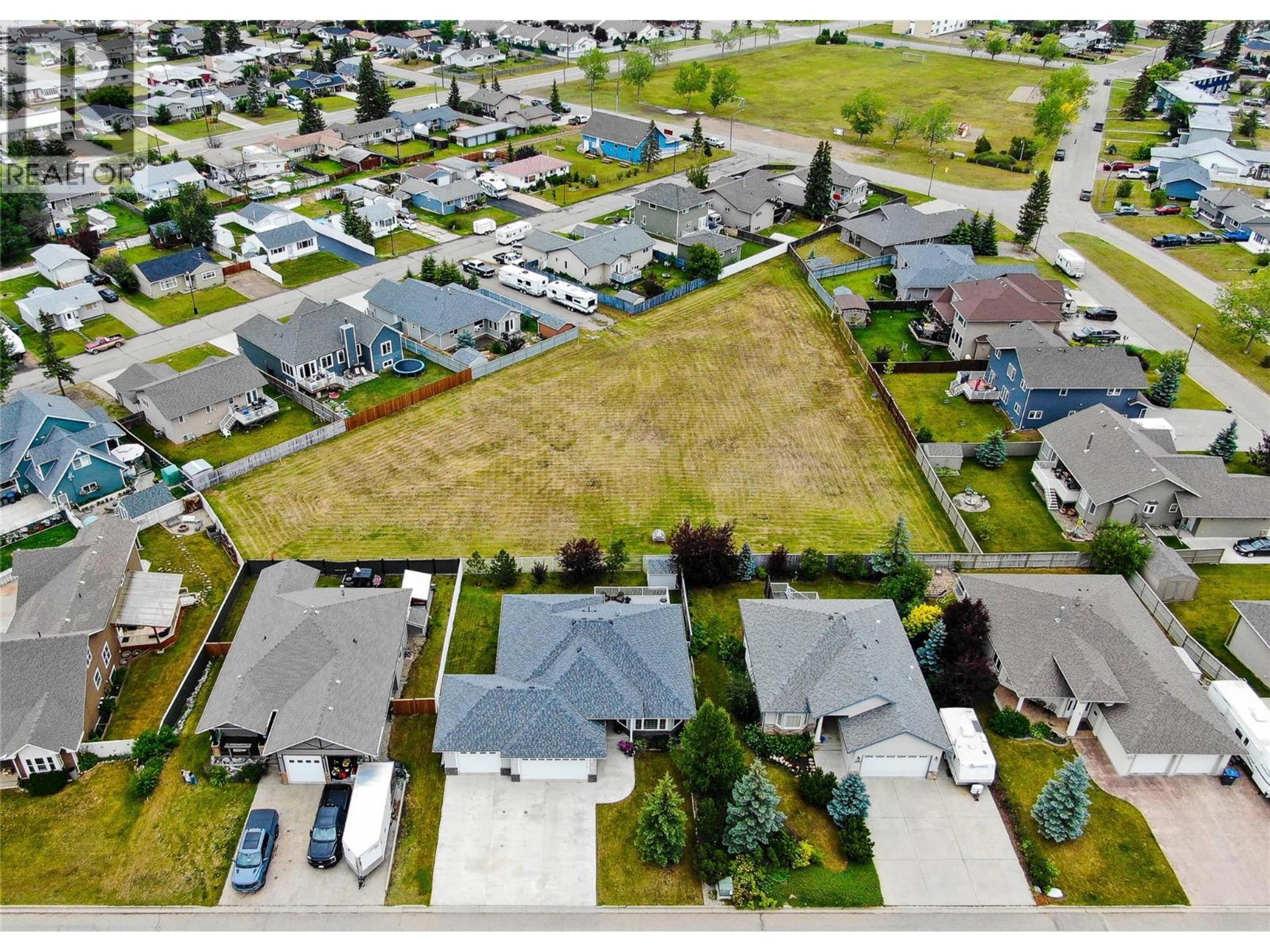 1817/1821 109 AVENUE - Image 1