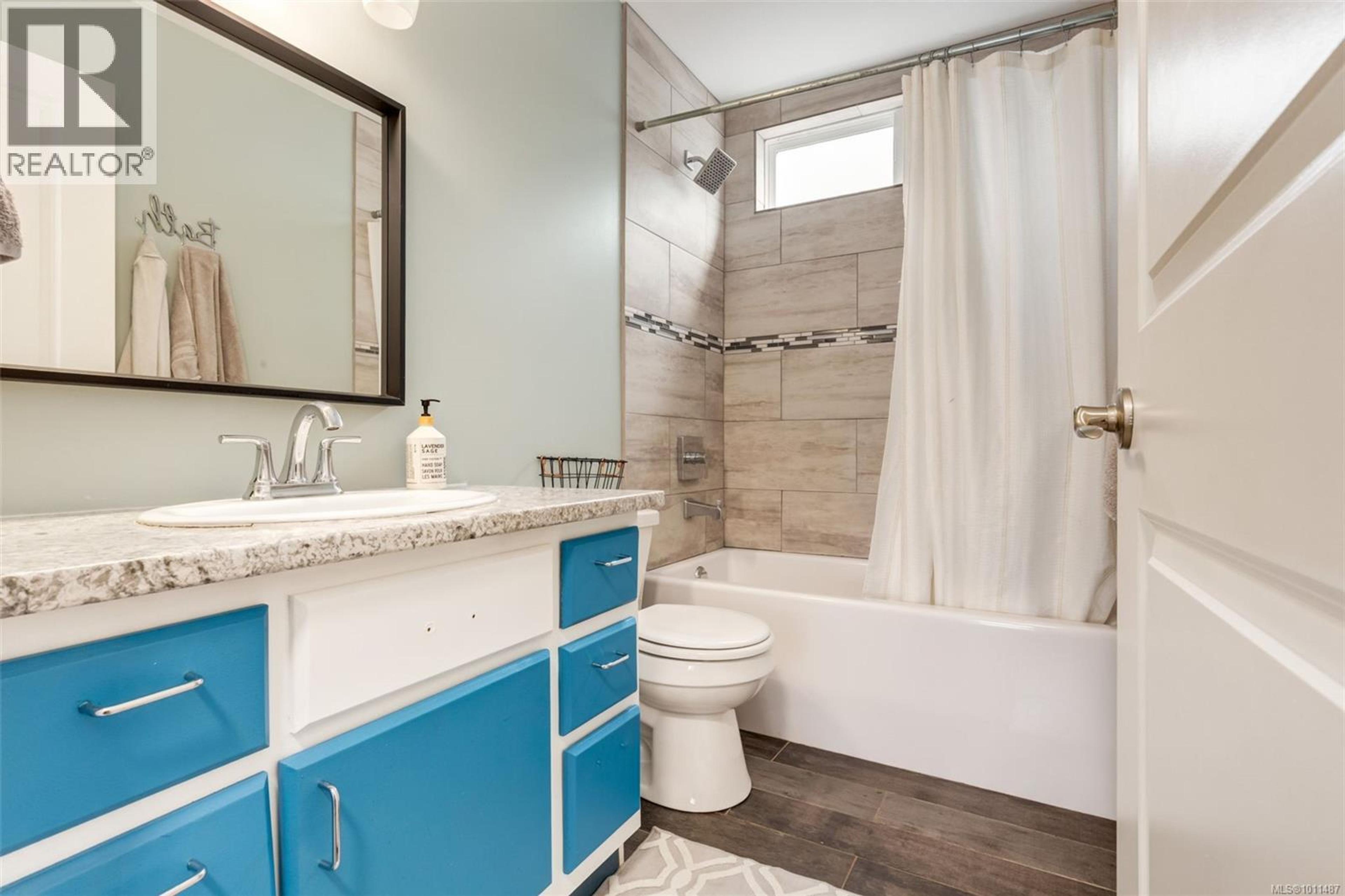146 COOPER PL - Image 13