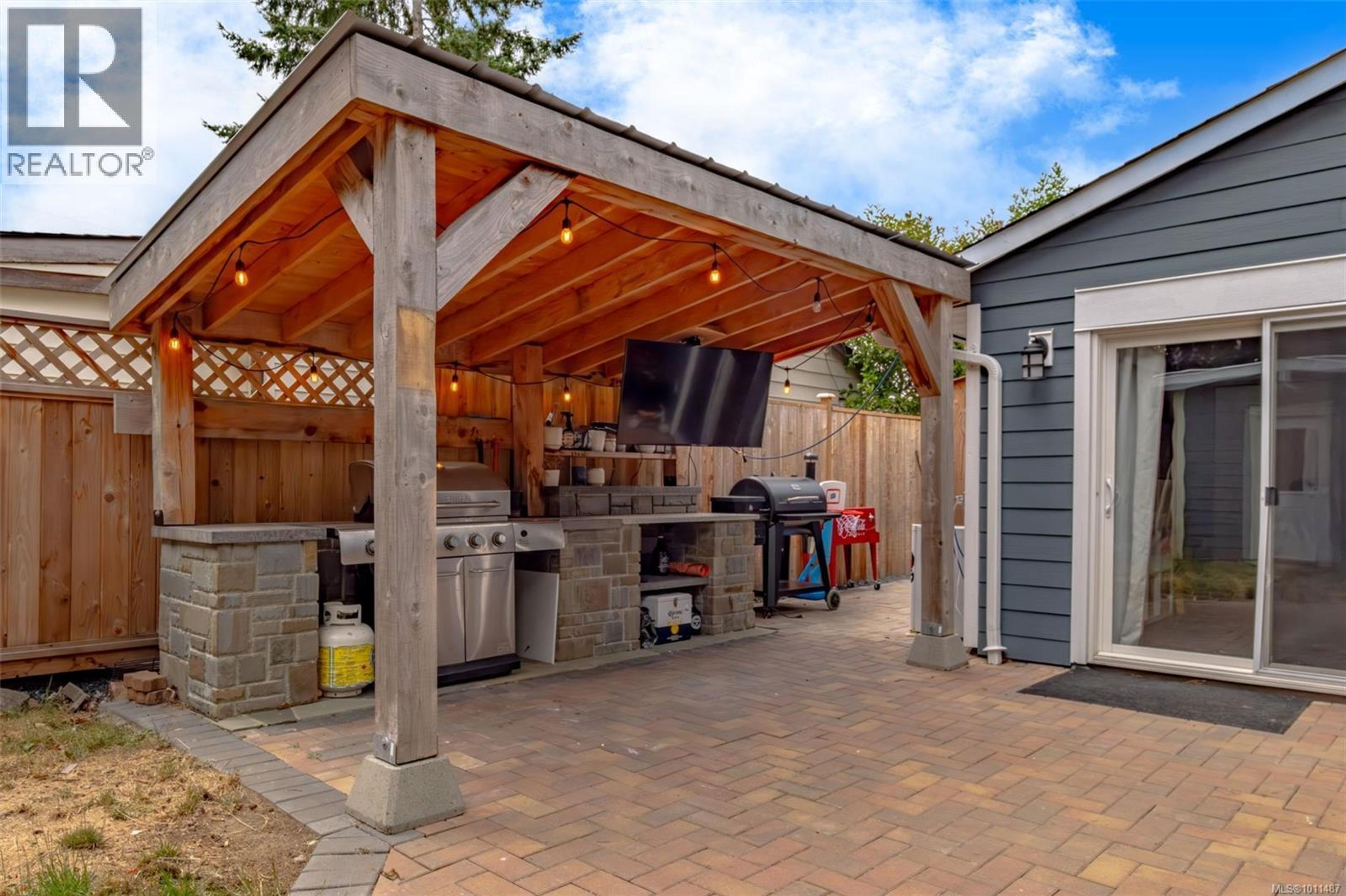 146 COOPER PL - Image 16