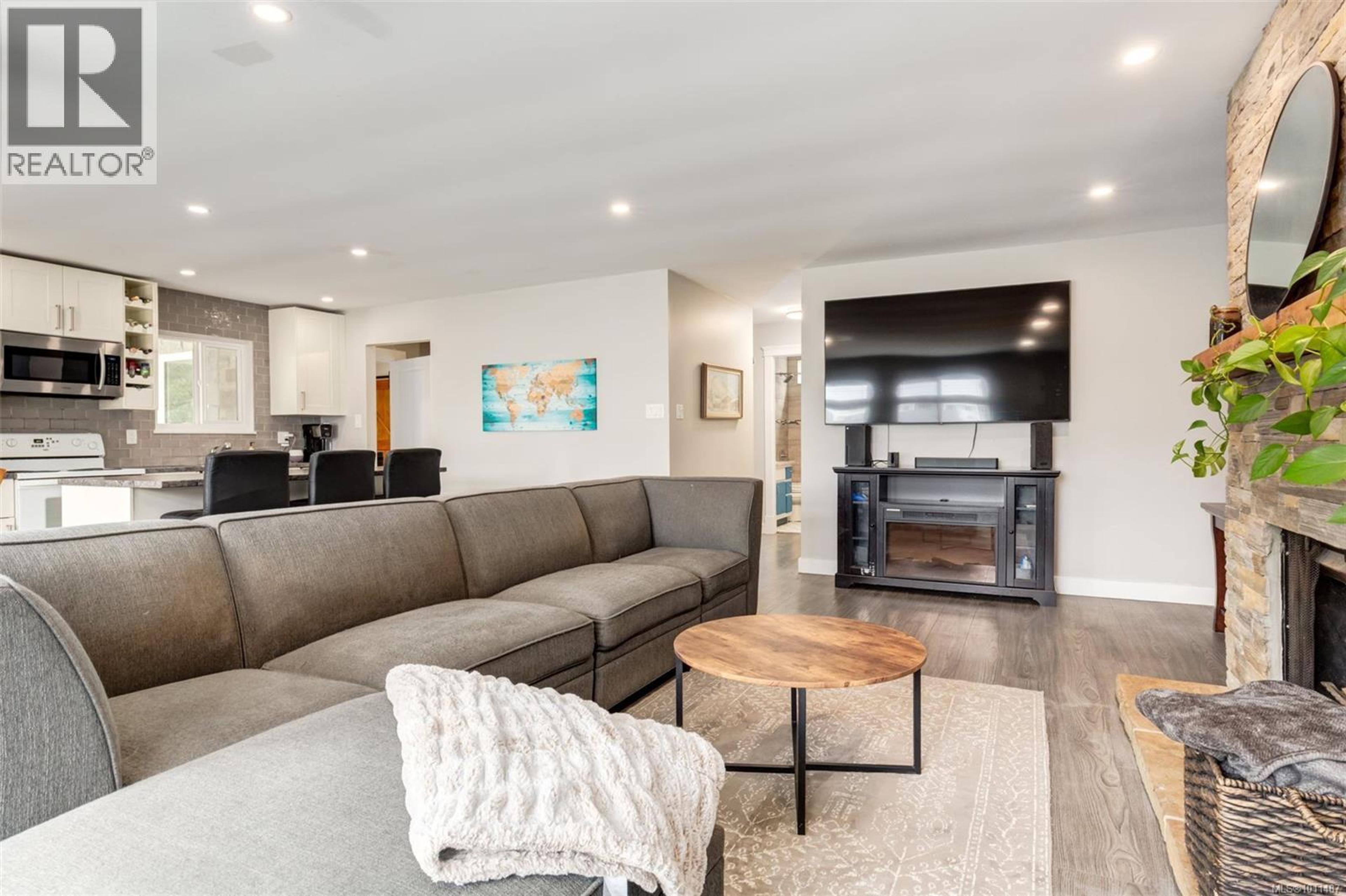 146 COOPER PL - Image 26