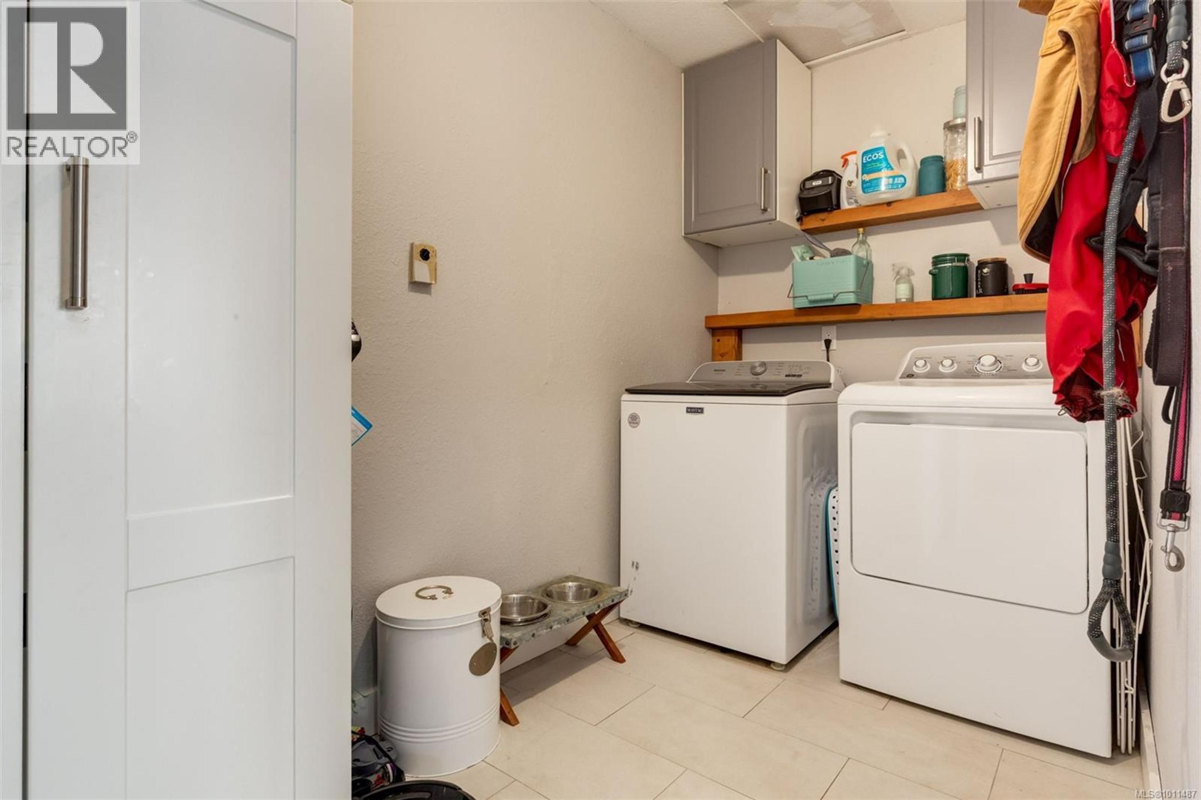 146 COOPER PL - Image 33