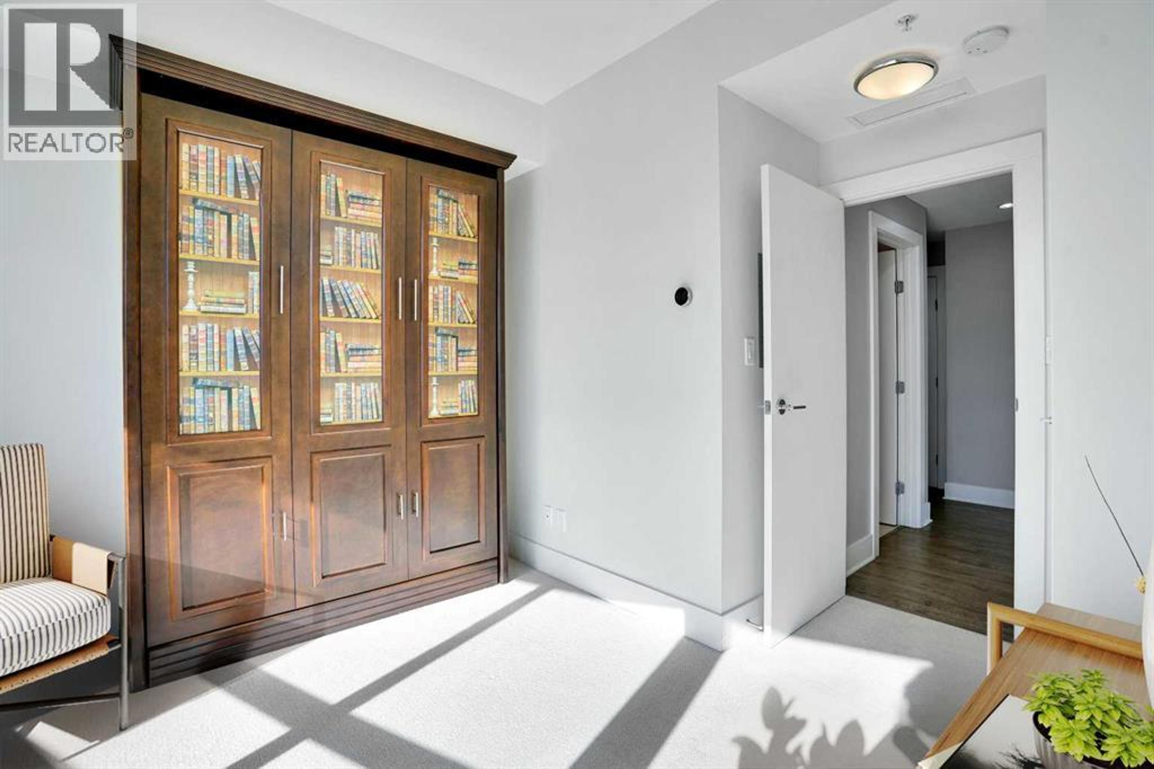 1003, 38 9 STREET NE - Image 12