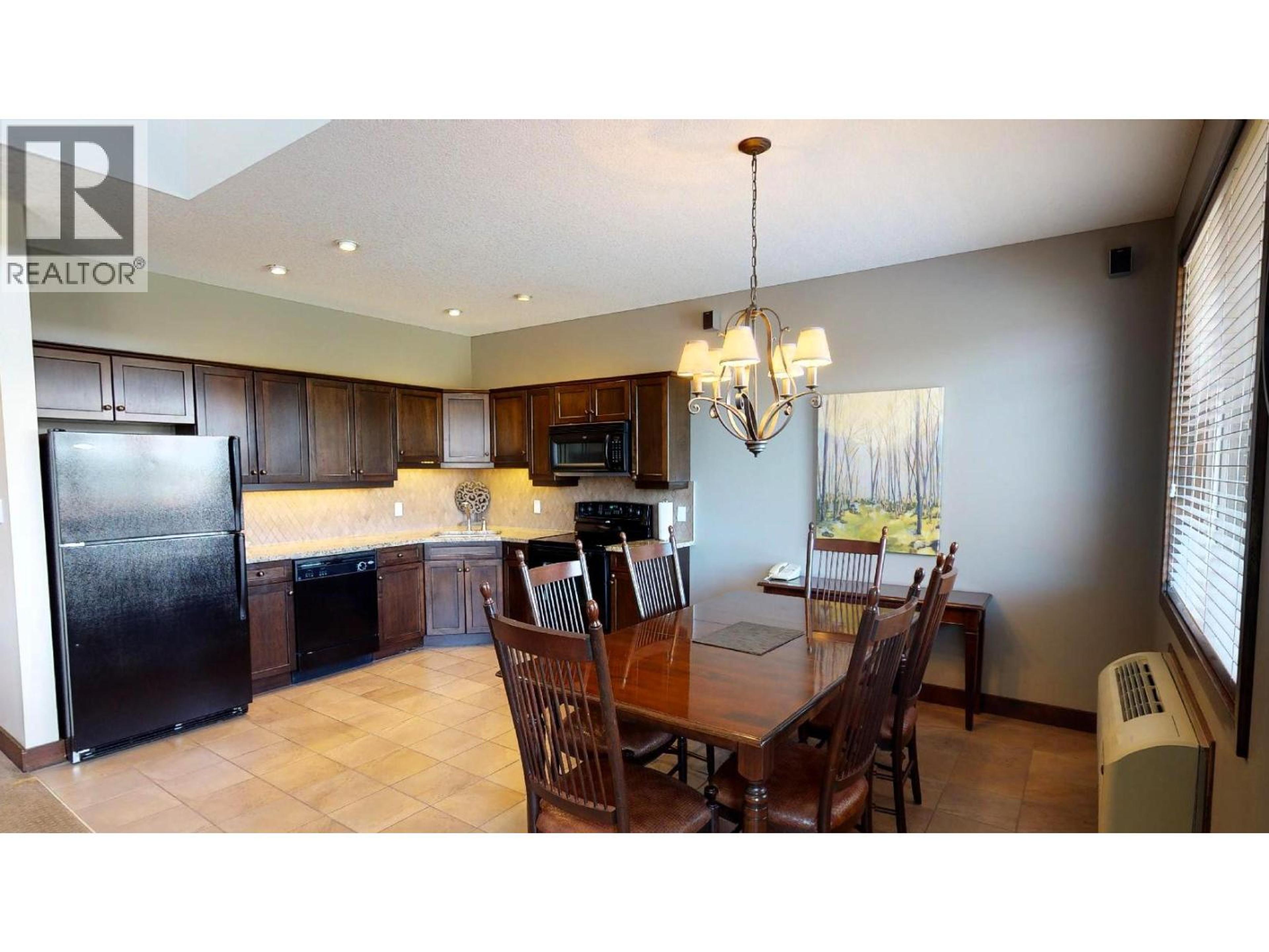 #634 B 600 BIGHORN BOULEVARD - Image 14