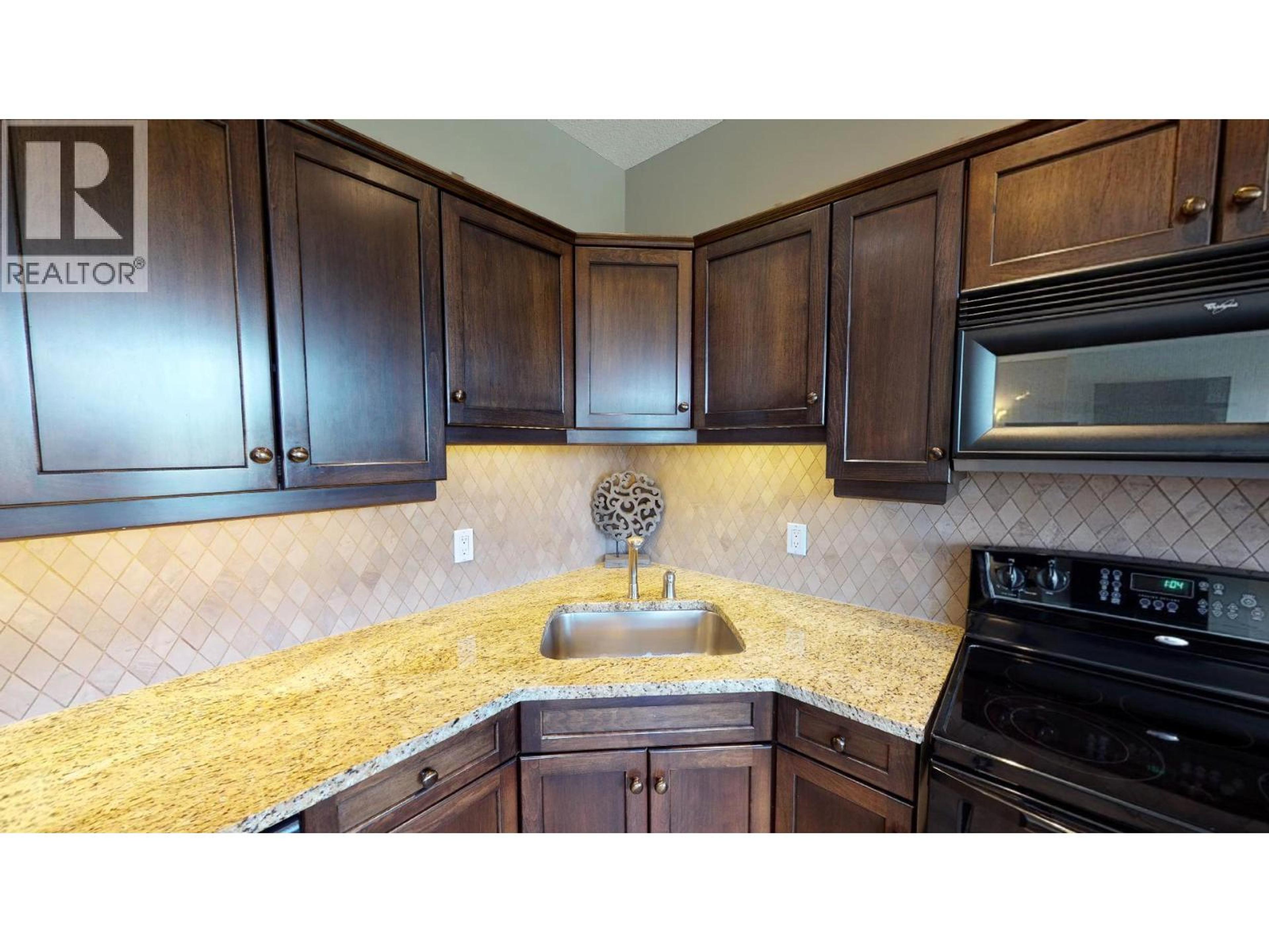 #634 B 600 BIGHORN BOULEVARD - Image 20