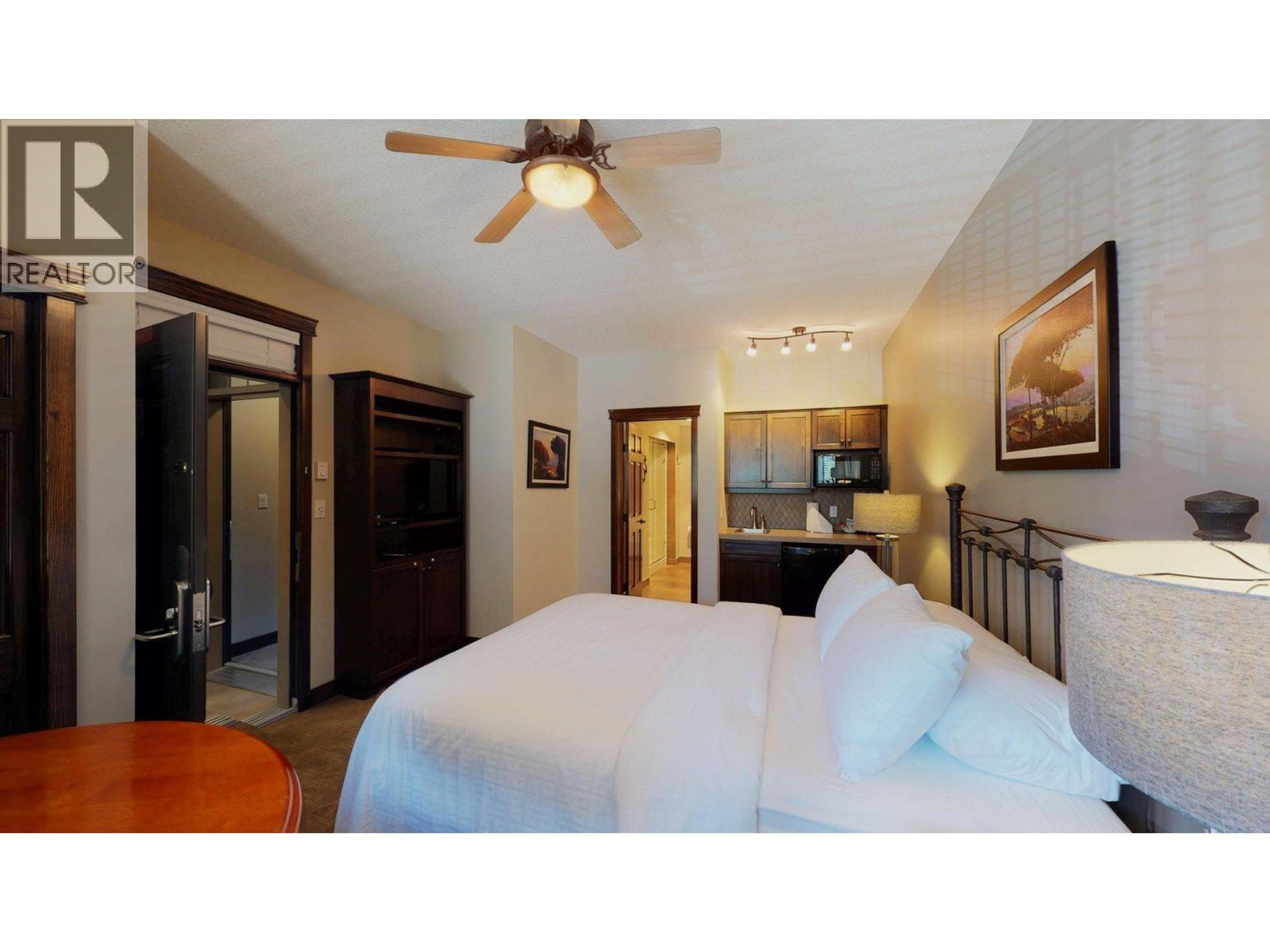 #634 B 600 BIGHORN BOULEVARD - Image 41
