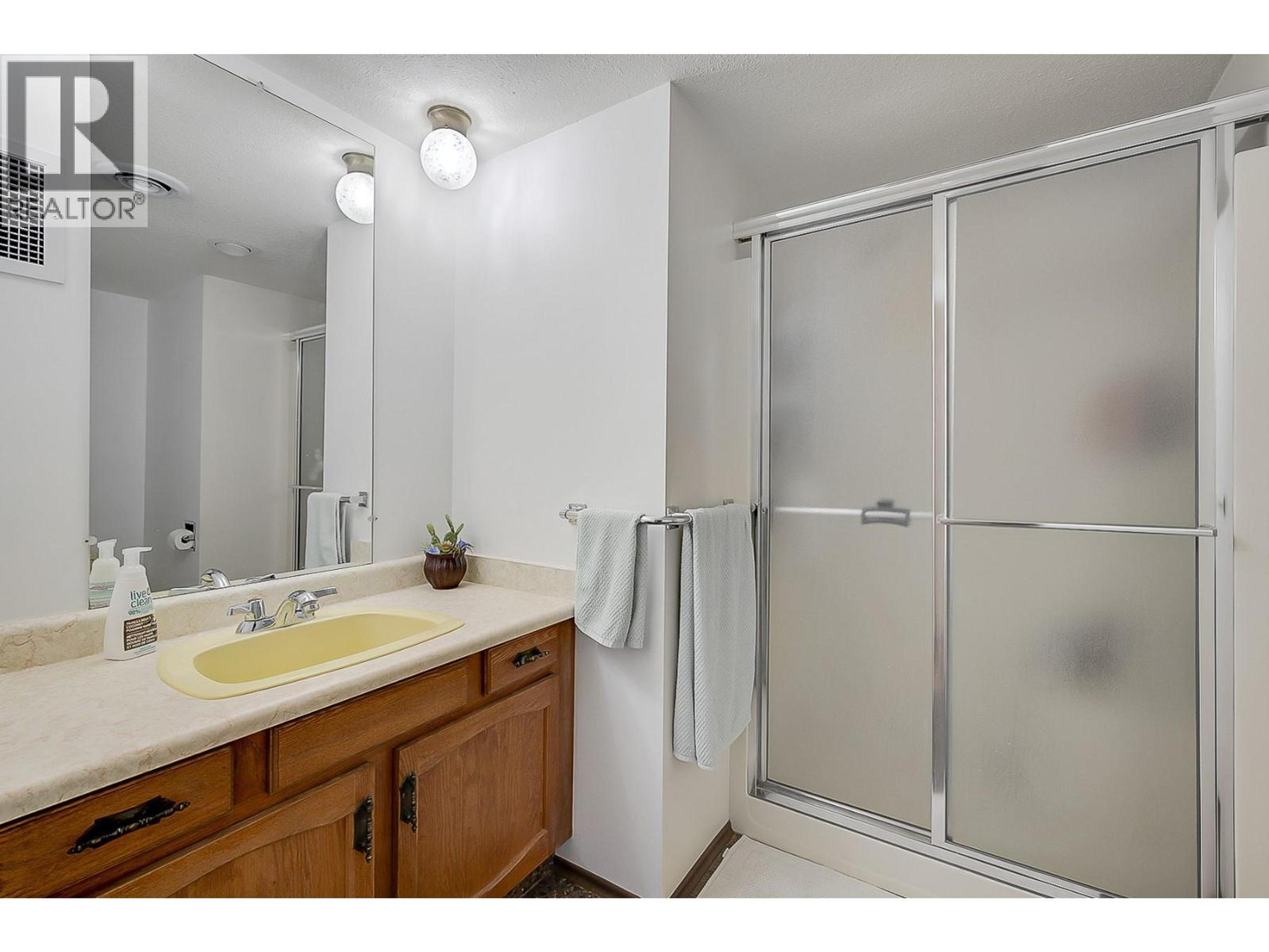 1590 WILLOW CRESCENT - Image 42