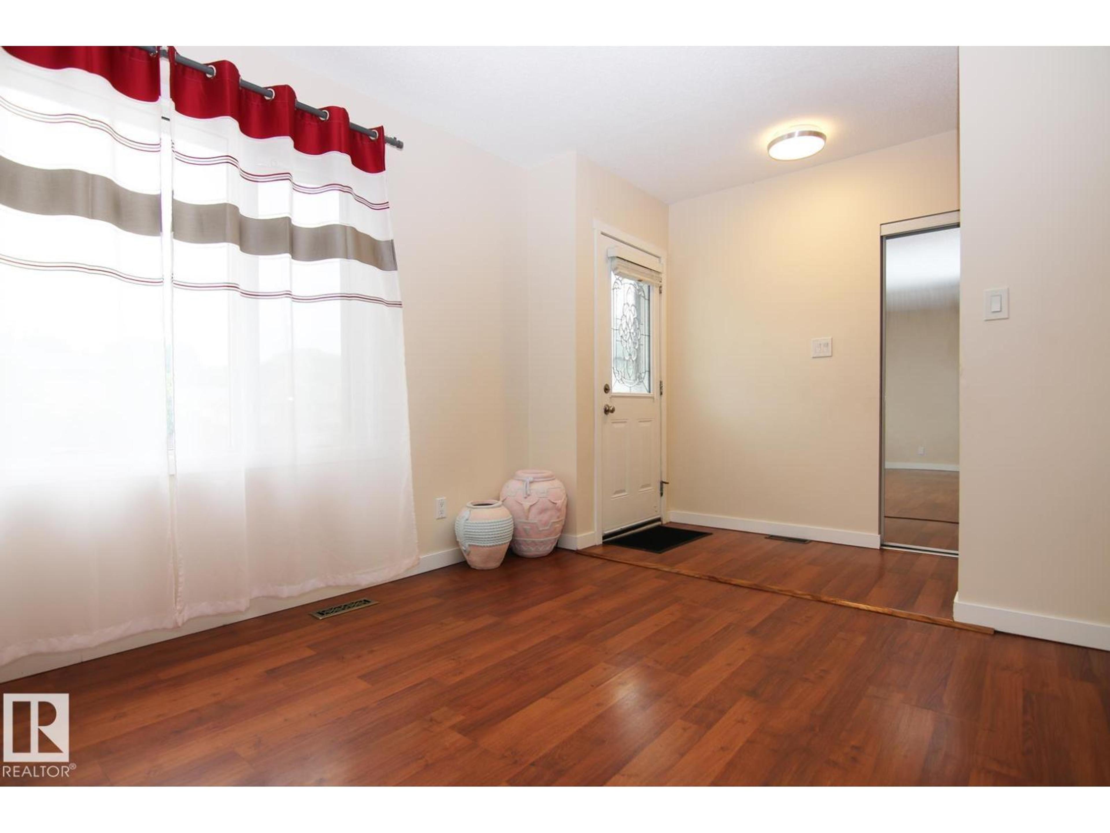 4304 121 AV NW - Image 14
