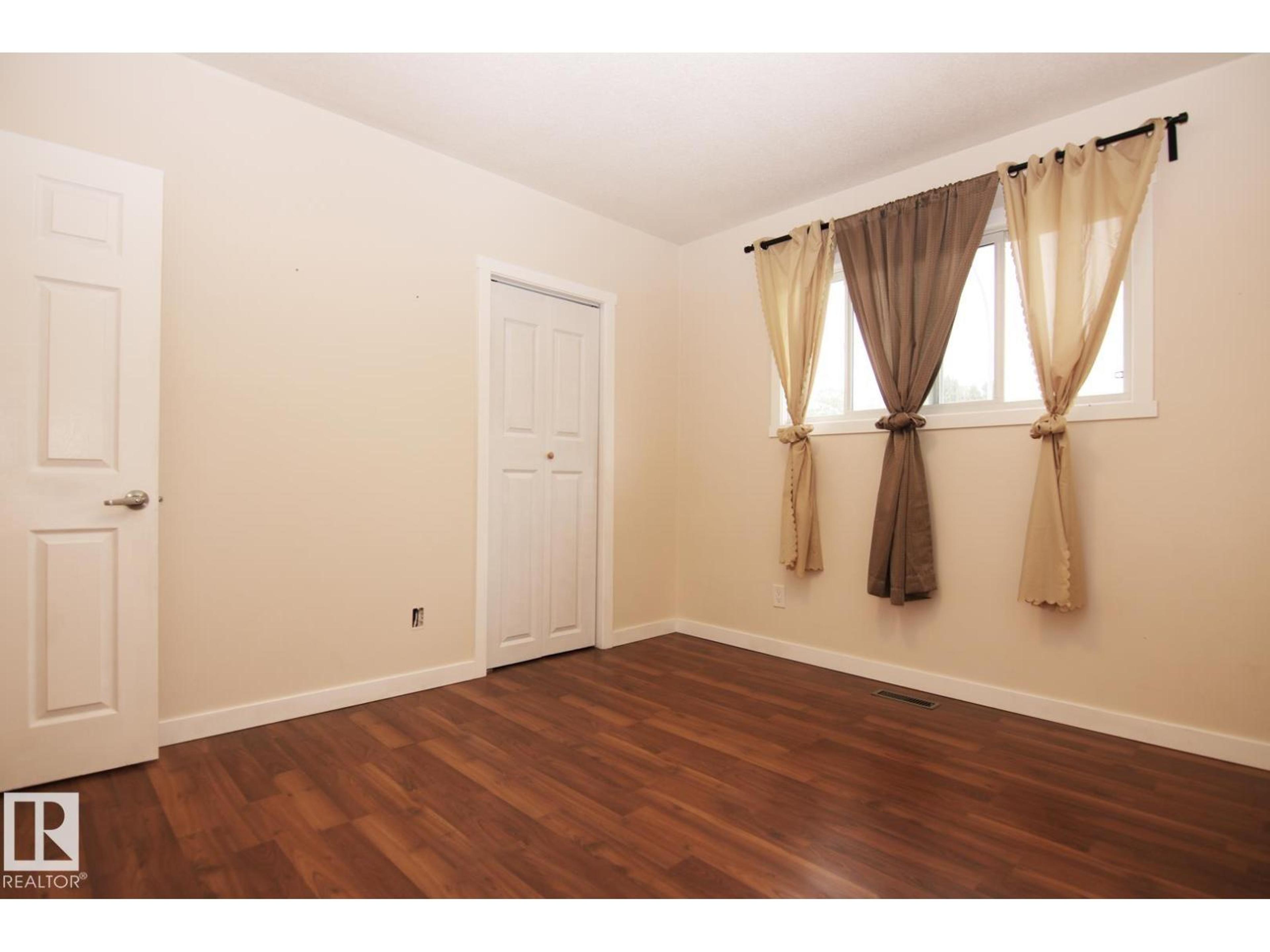 4304 121 AV NW - Image 19