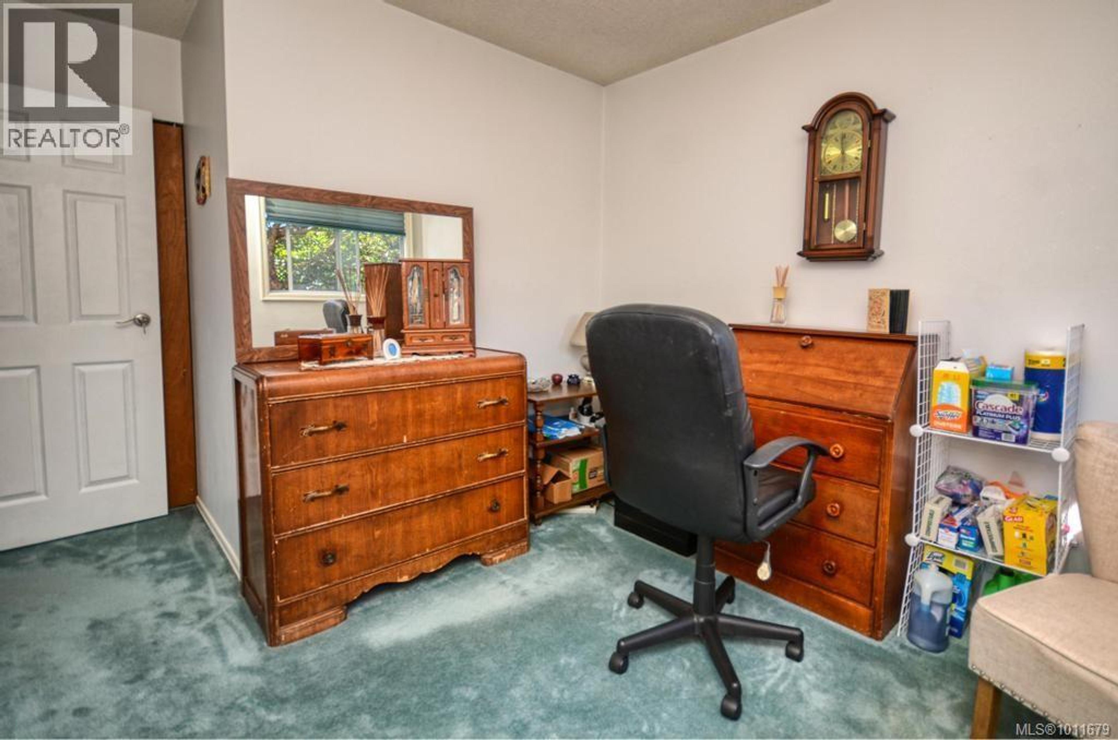 2540 TOTH PL - Image 37