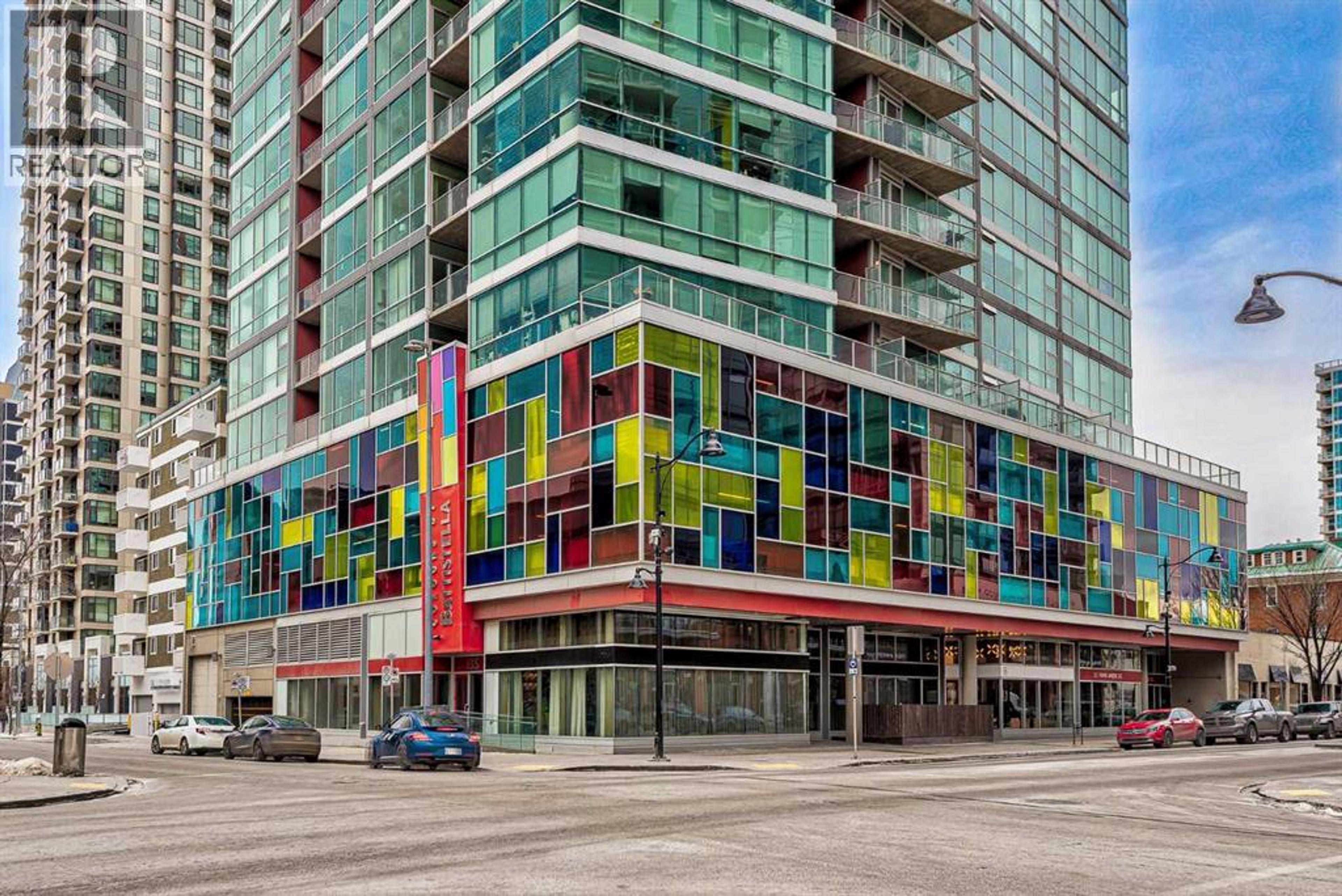 1311, 135 13 AVENUE SW - Image 2