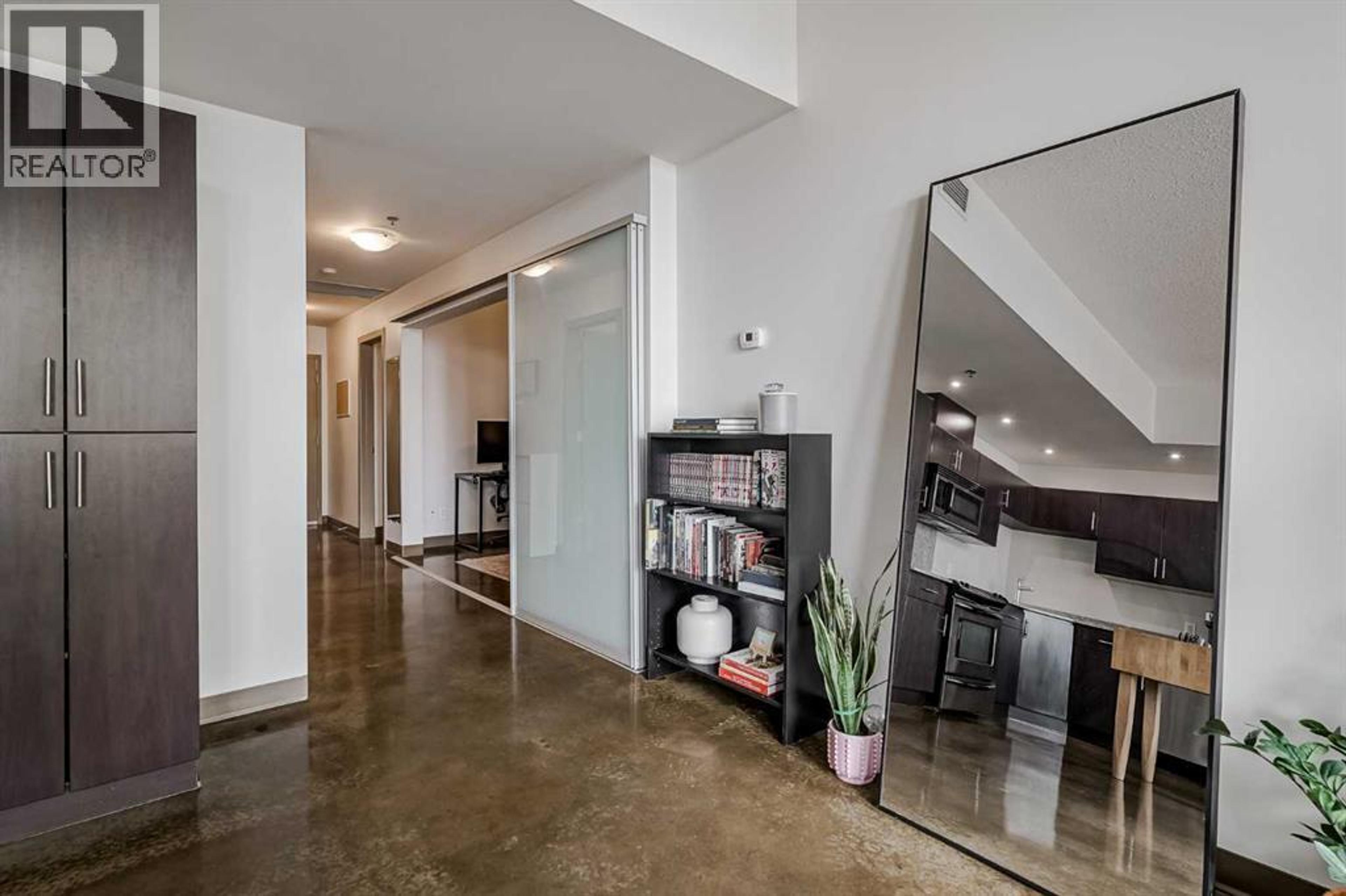 1311, 135 13 AVENUE SW - Image 15
