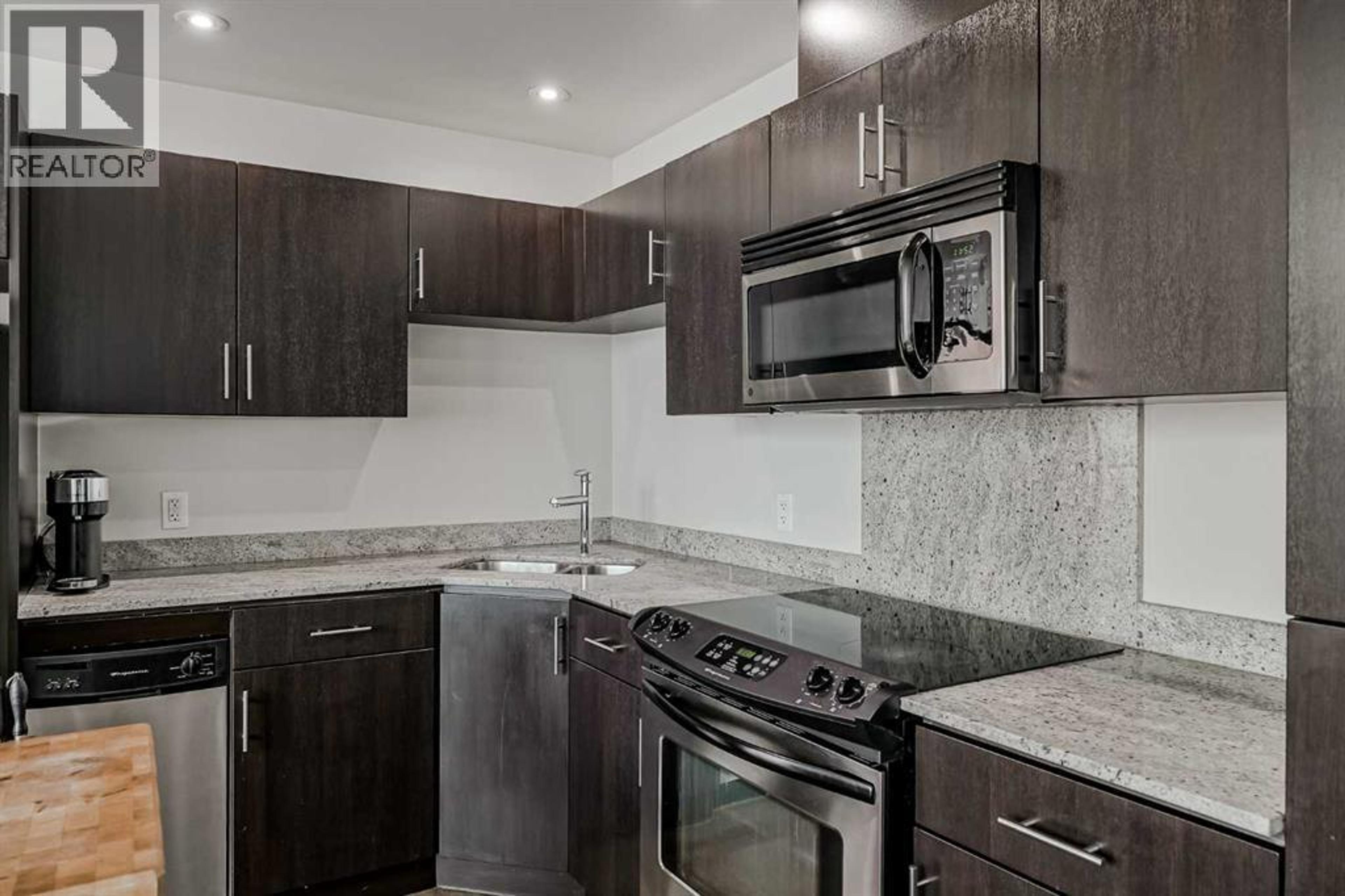 1311, 135 13 AVENUE SW - Image 13