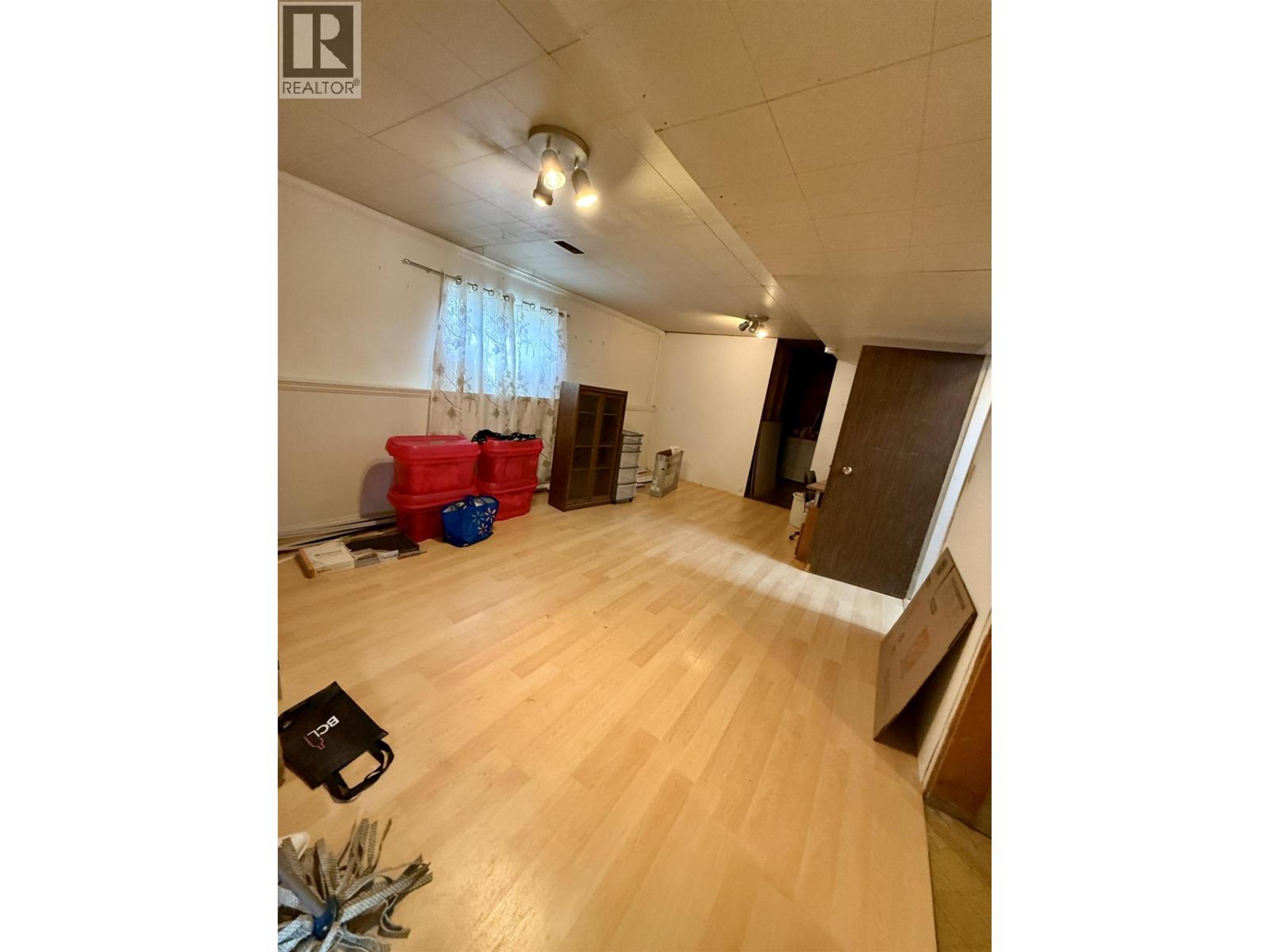 490 LANSDOWNE ROAD - Image 21
