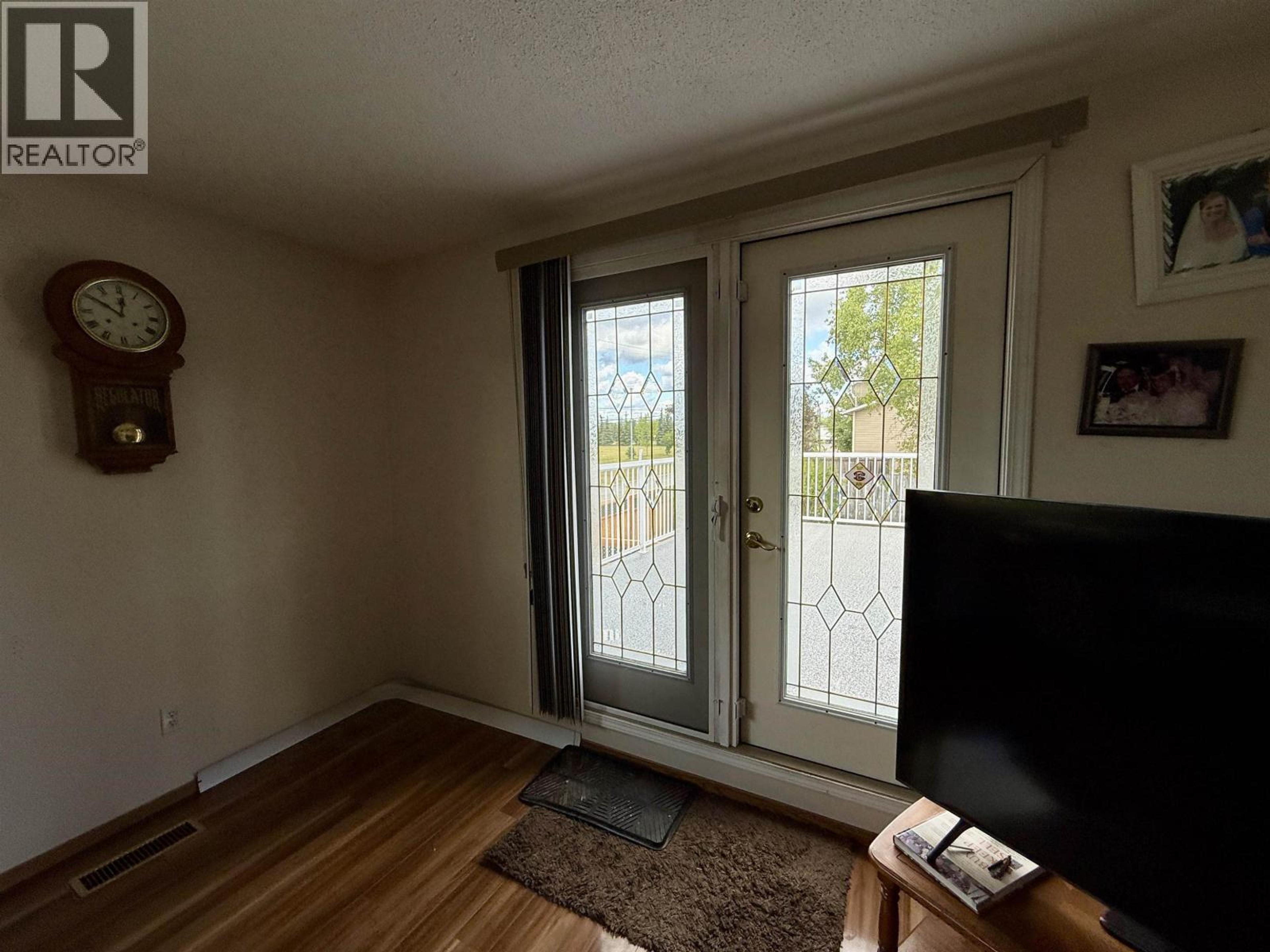 490 LANSDOWNE ROAD - Image 15