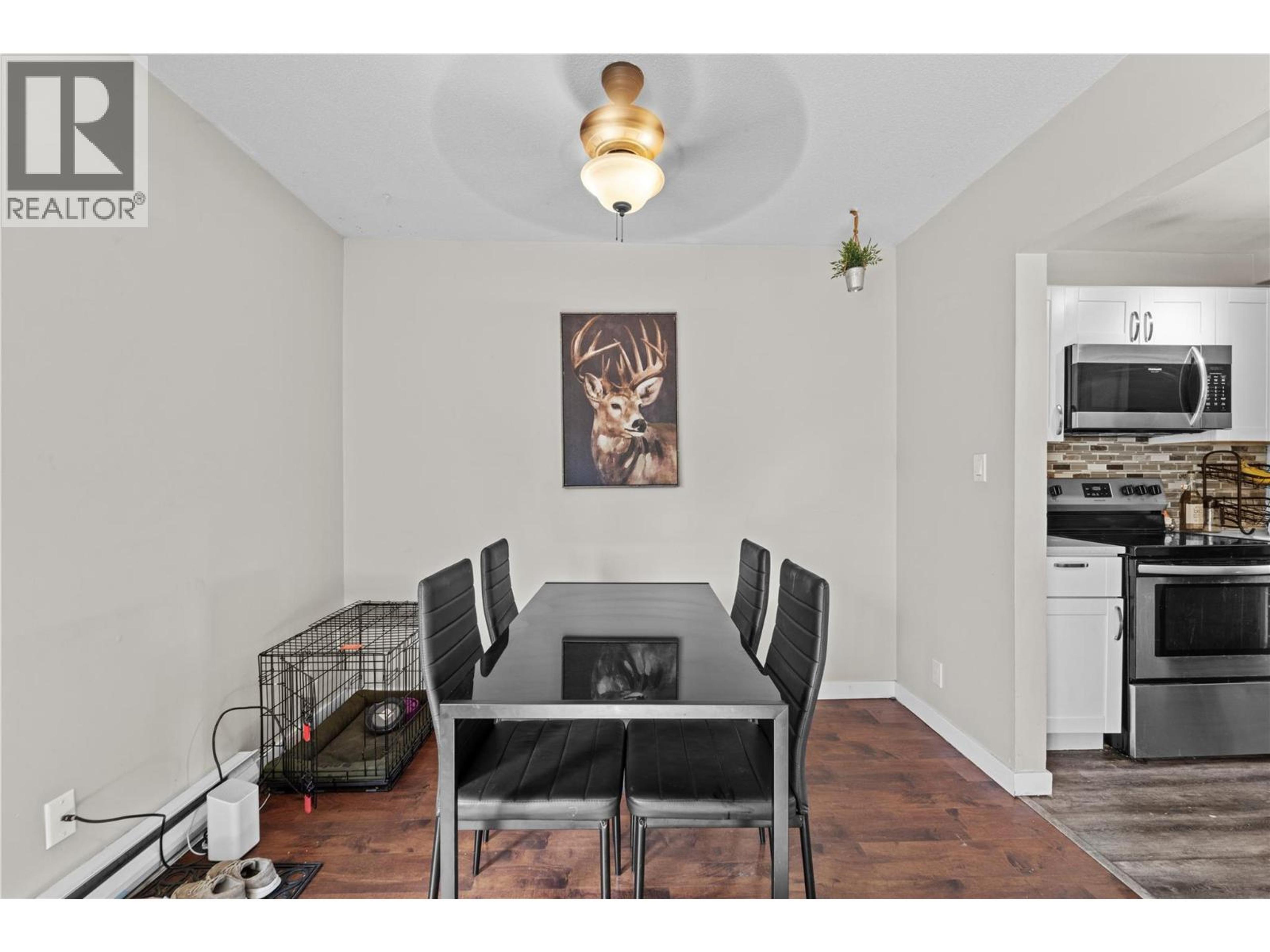 #4 700 COLLINGWOOD DRIVE - Image 10