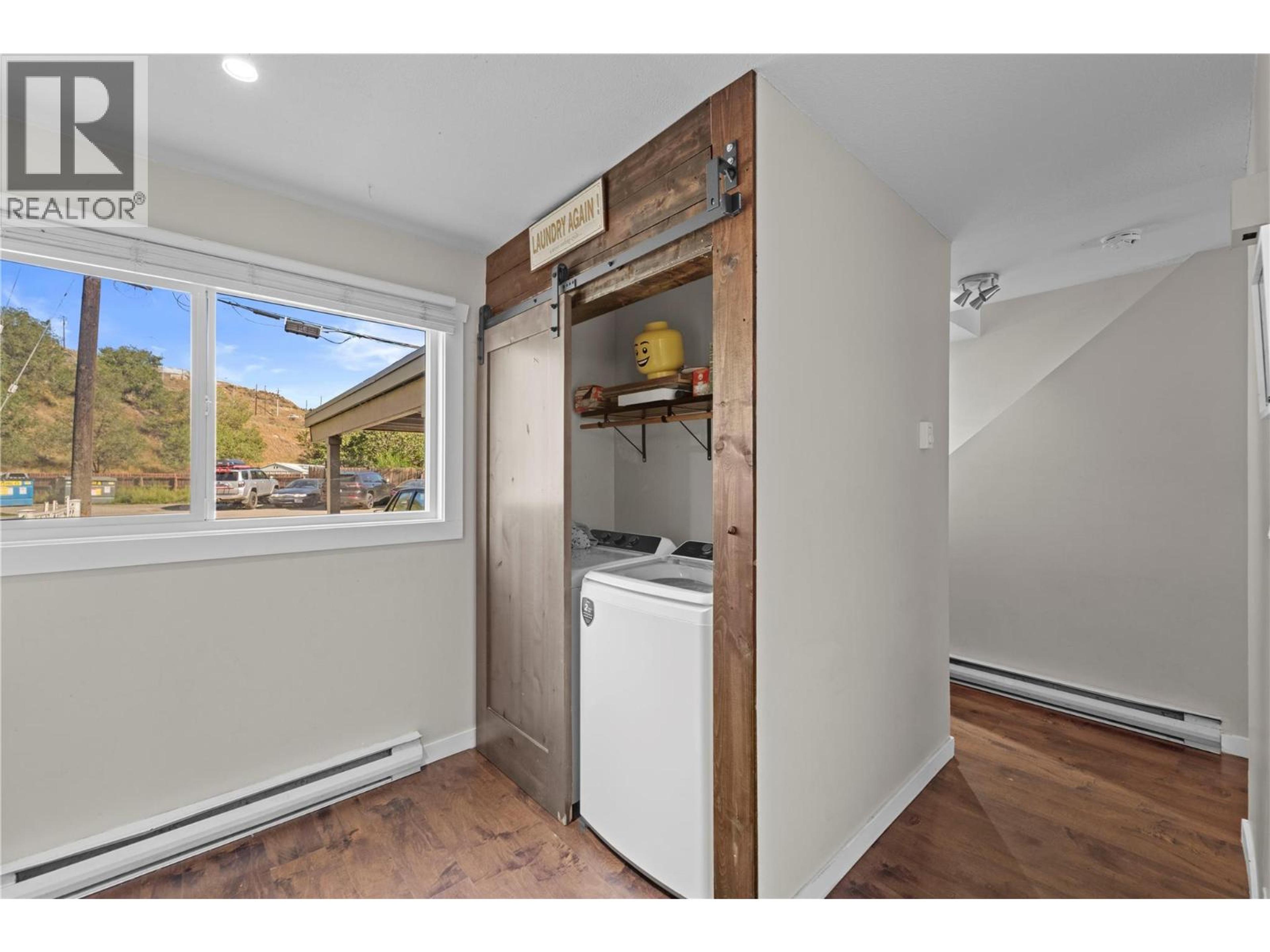 #4 700 COLLINGWOOD DRIVE - Image 6
