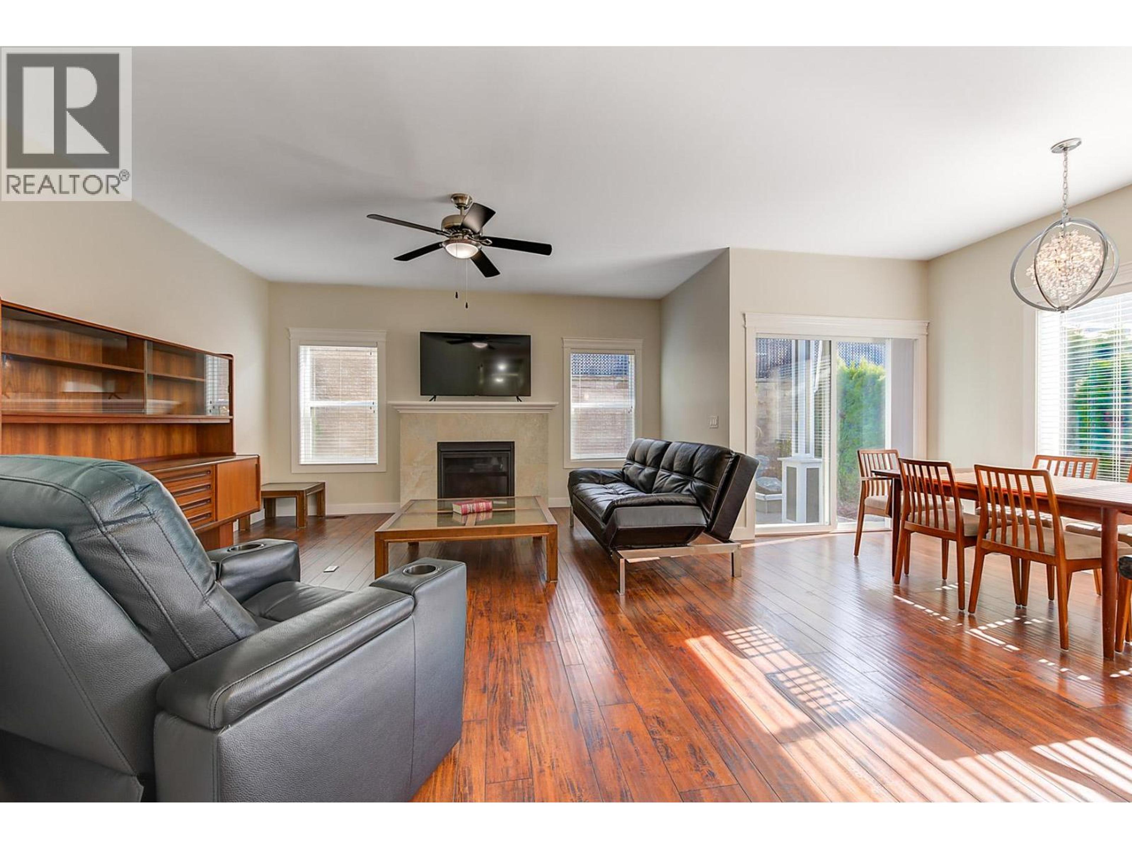 2097 ACORN CRESCENT - Image 11