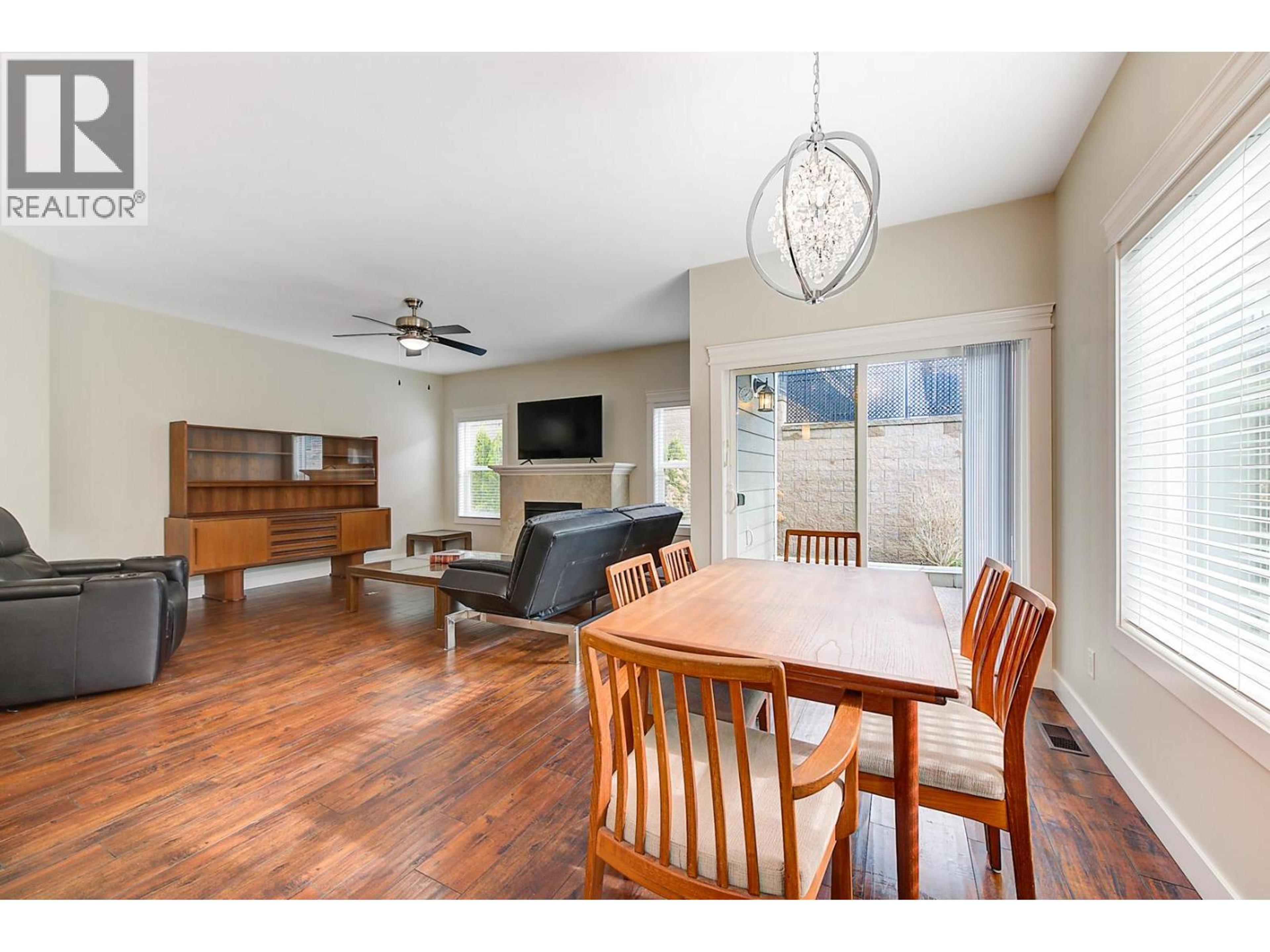 2097 ACORN CRESCENT - Image 20