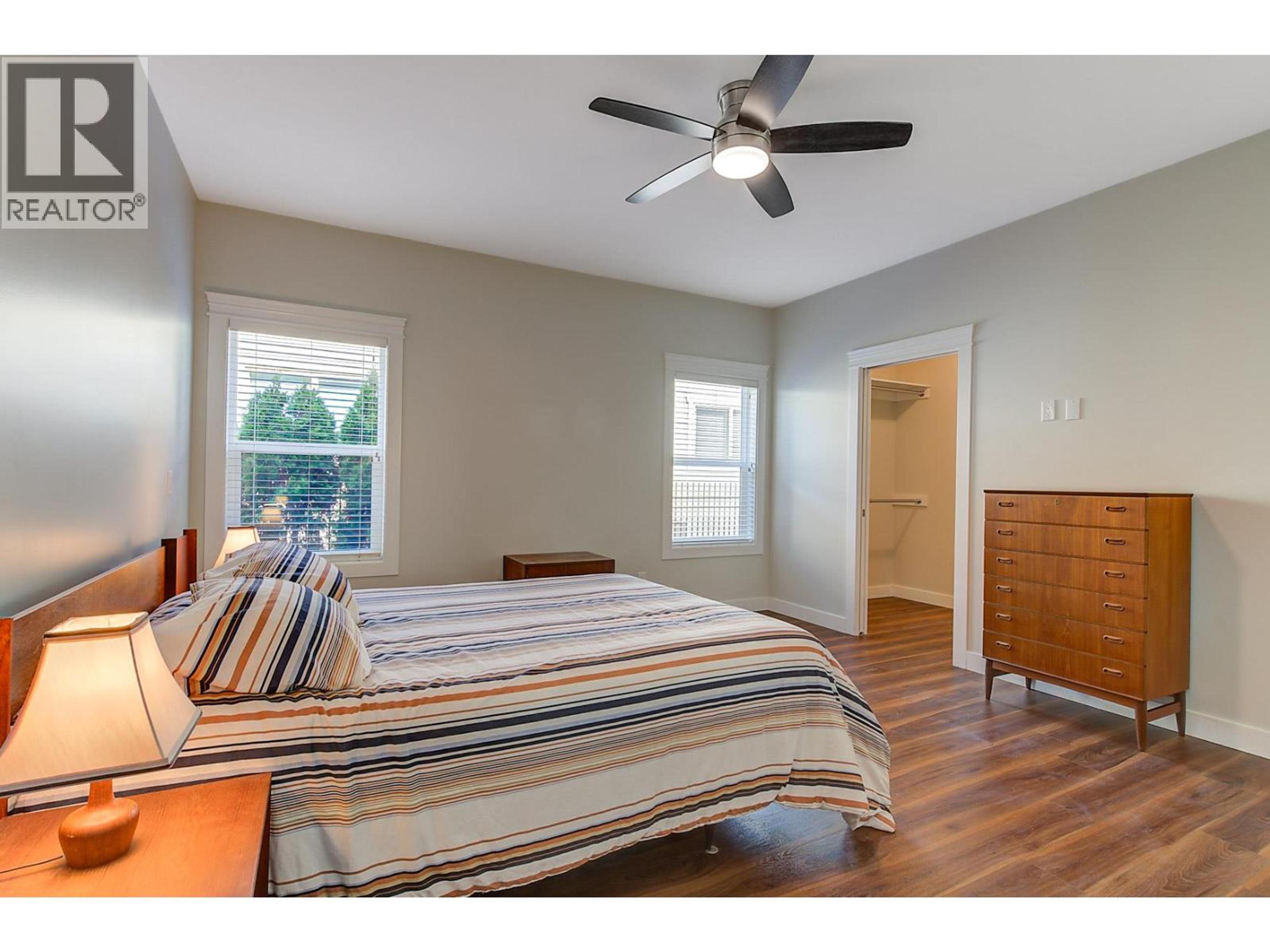 2097 ACORN CRESCENT - Image 30