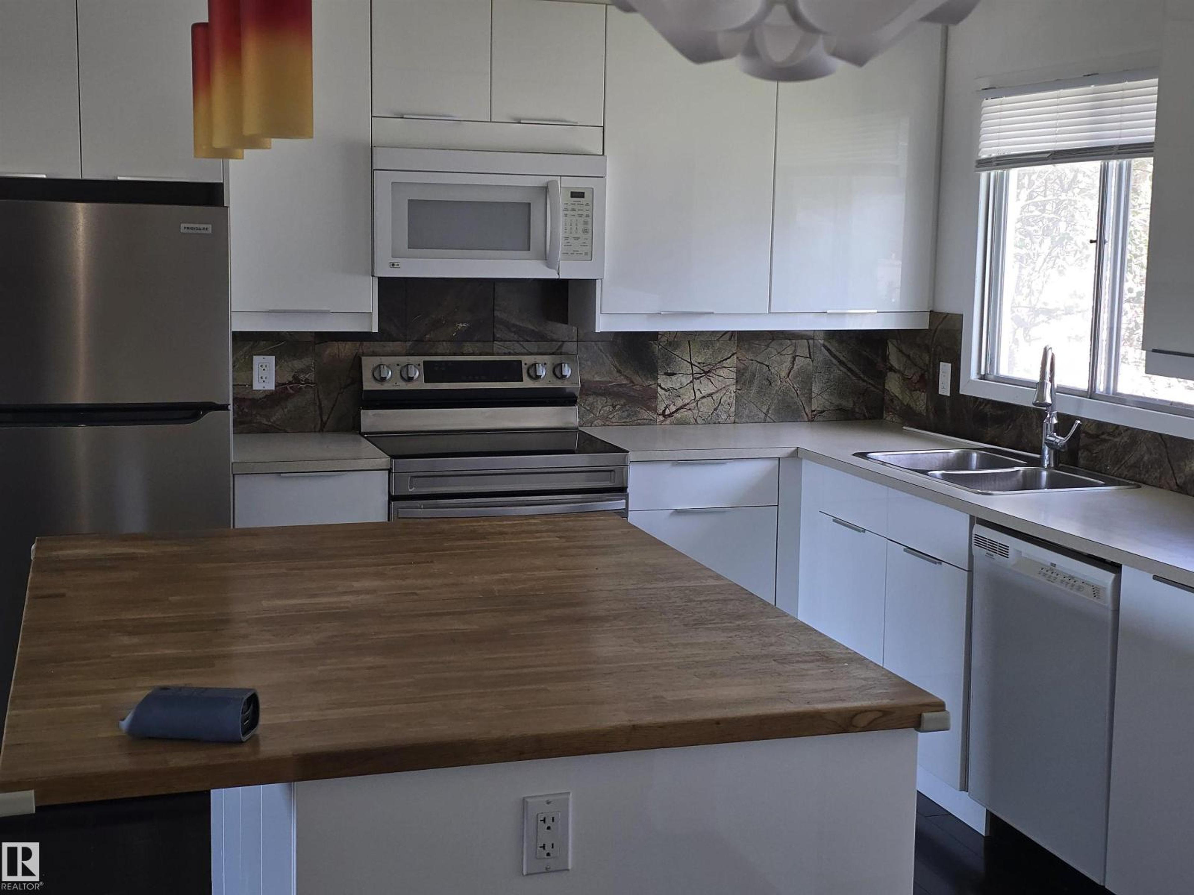 8403 161 ST NW - Image 6