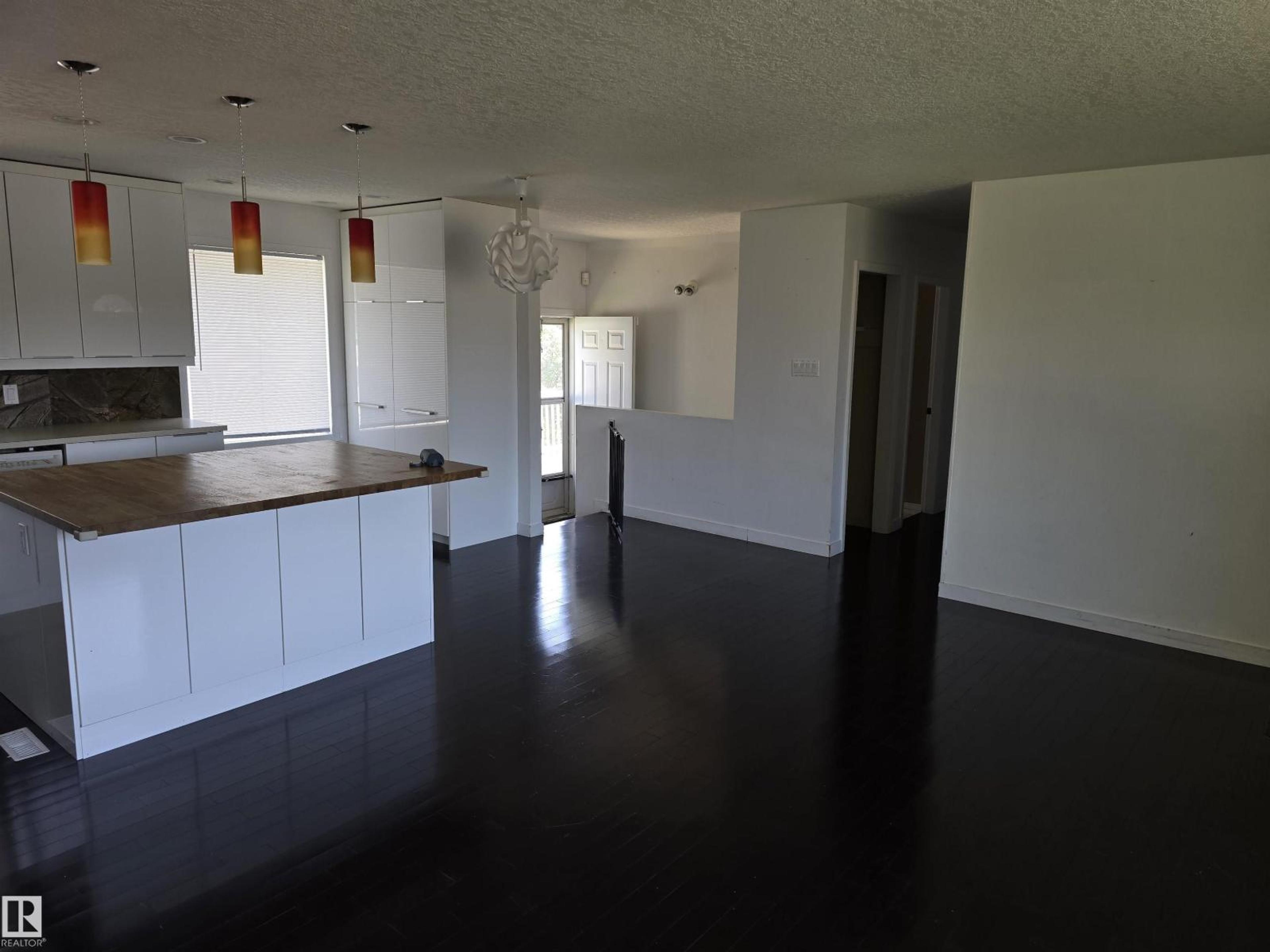 8403 161 ST NW - Image 7