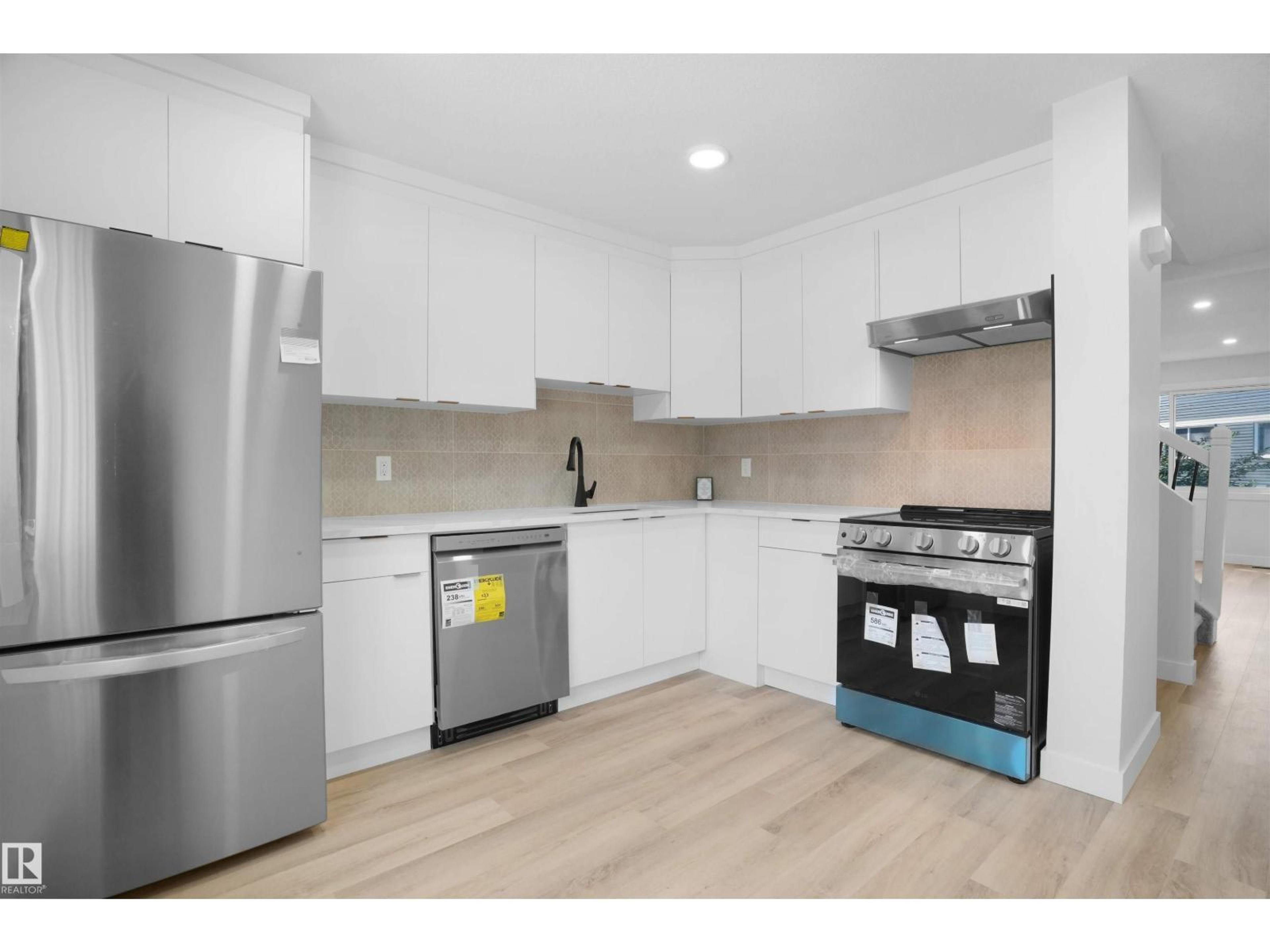 208 MORIN MAZE MZ NW - Image 1