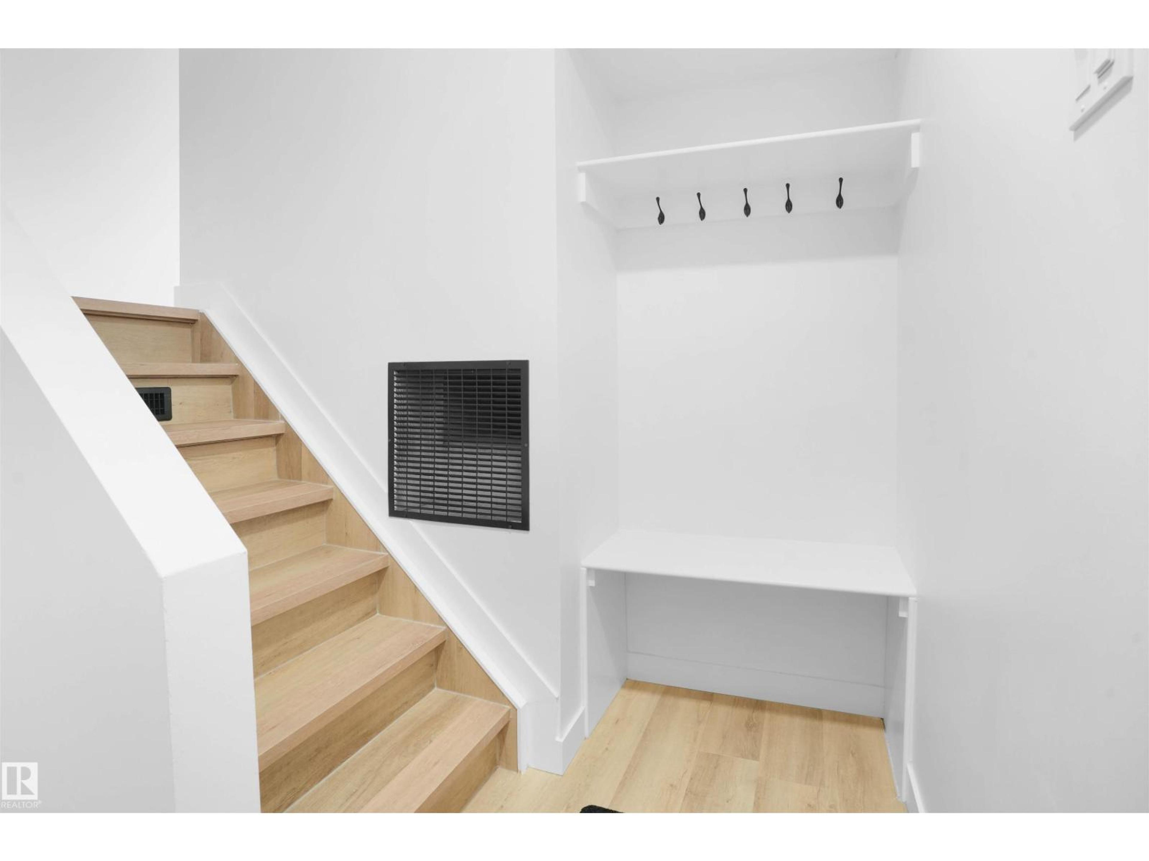 208 MORIN MAZE MZ NW - Image 20
