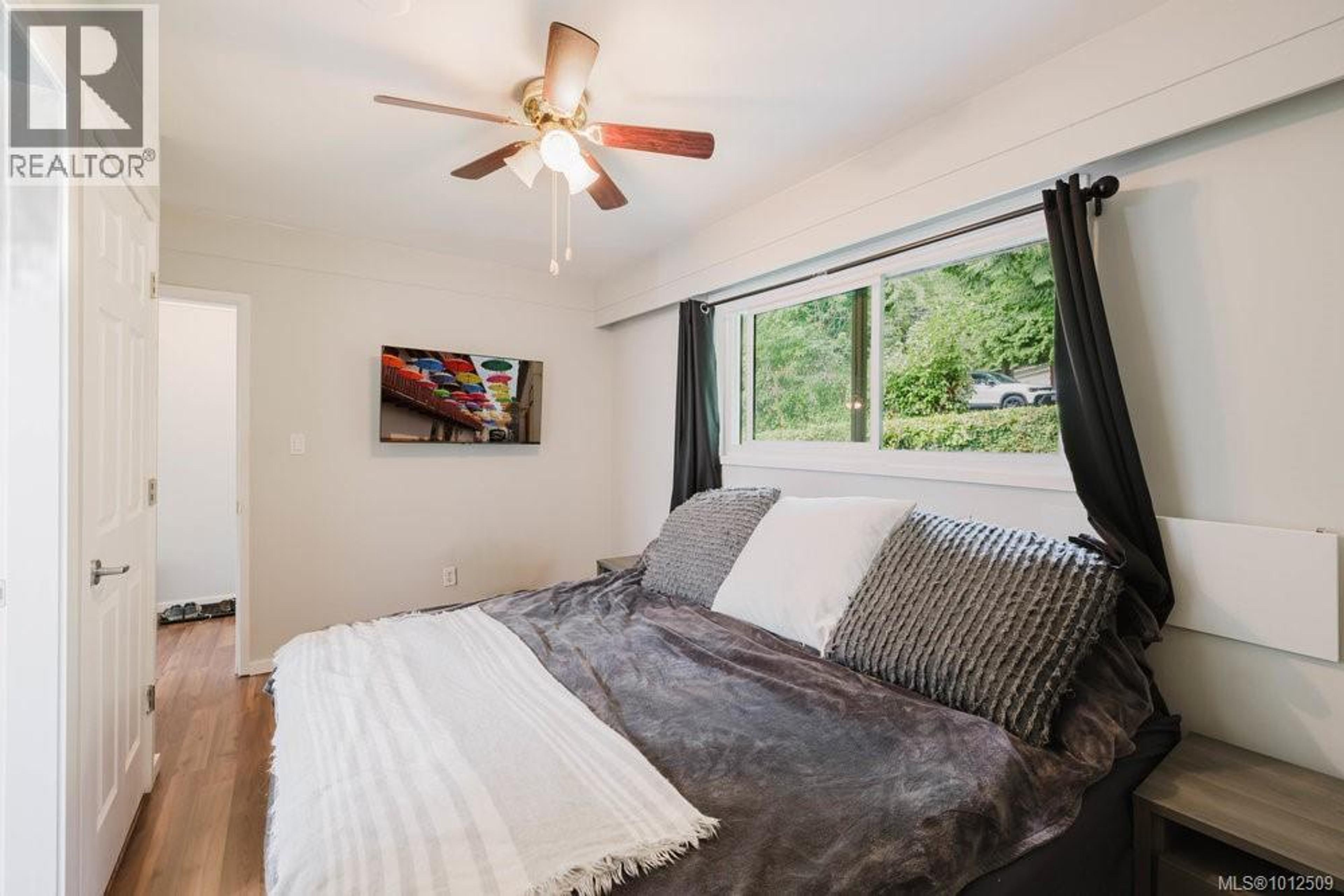 4905 LOCHSIDE DR - Image 11