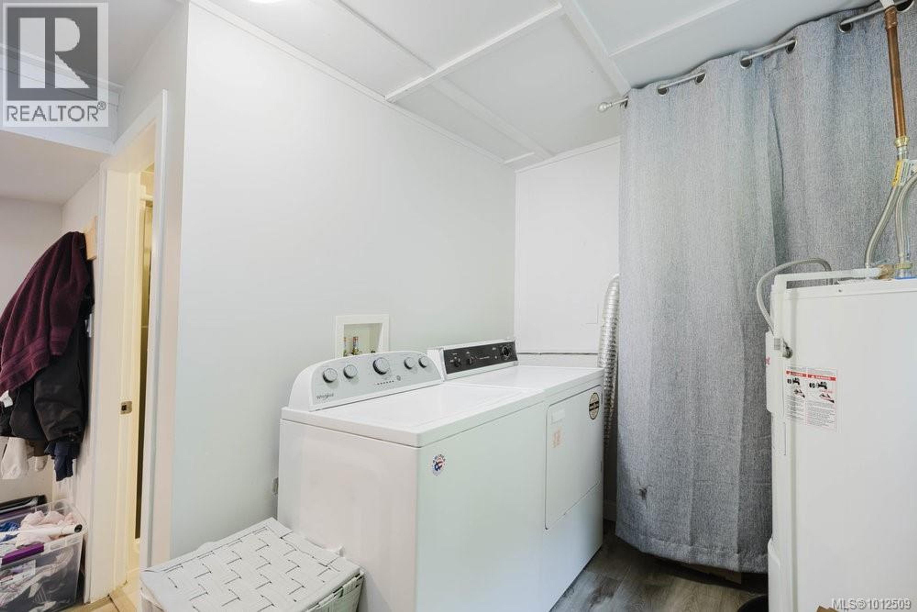 4905 LOCHSIDE DR - Image 30
