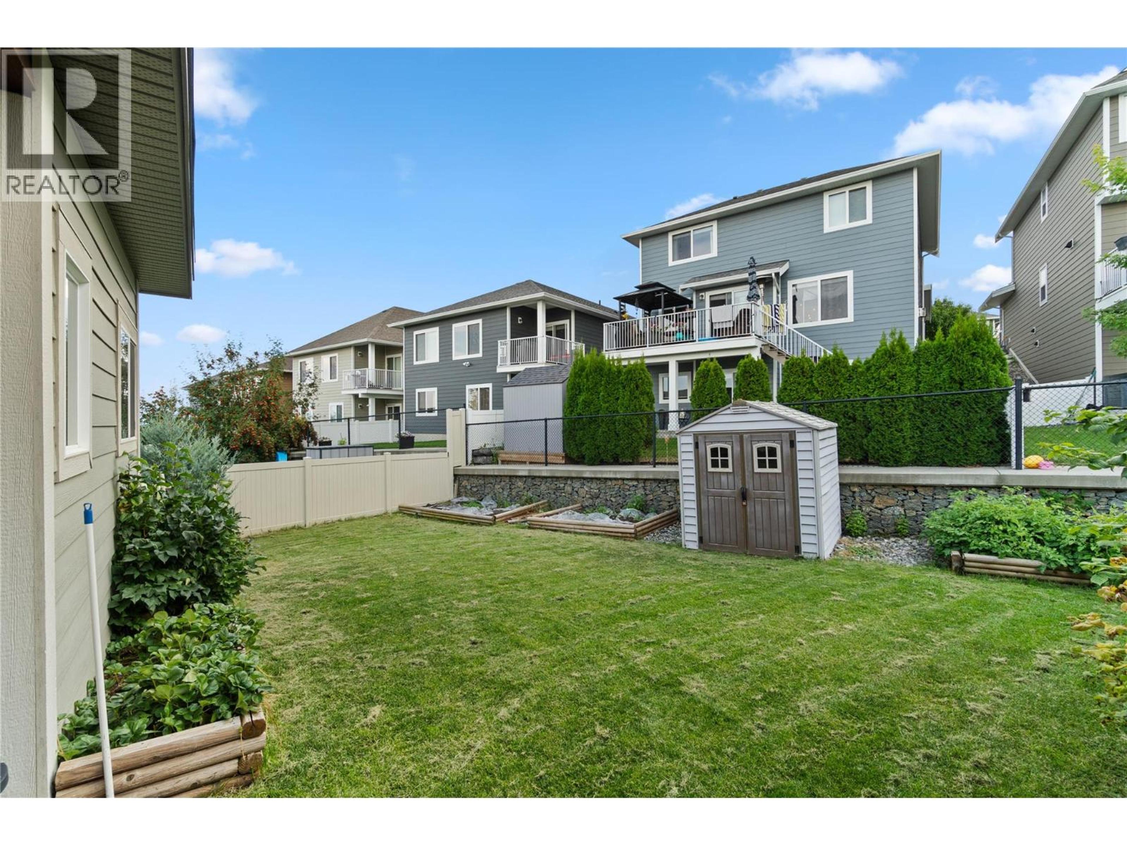 #21 2200 LINFIELD DRIVE - Image 16