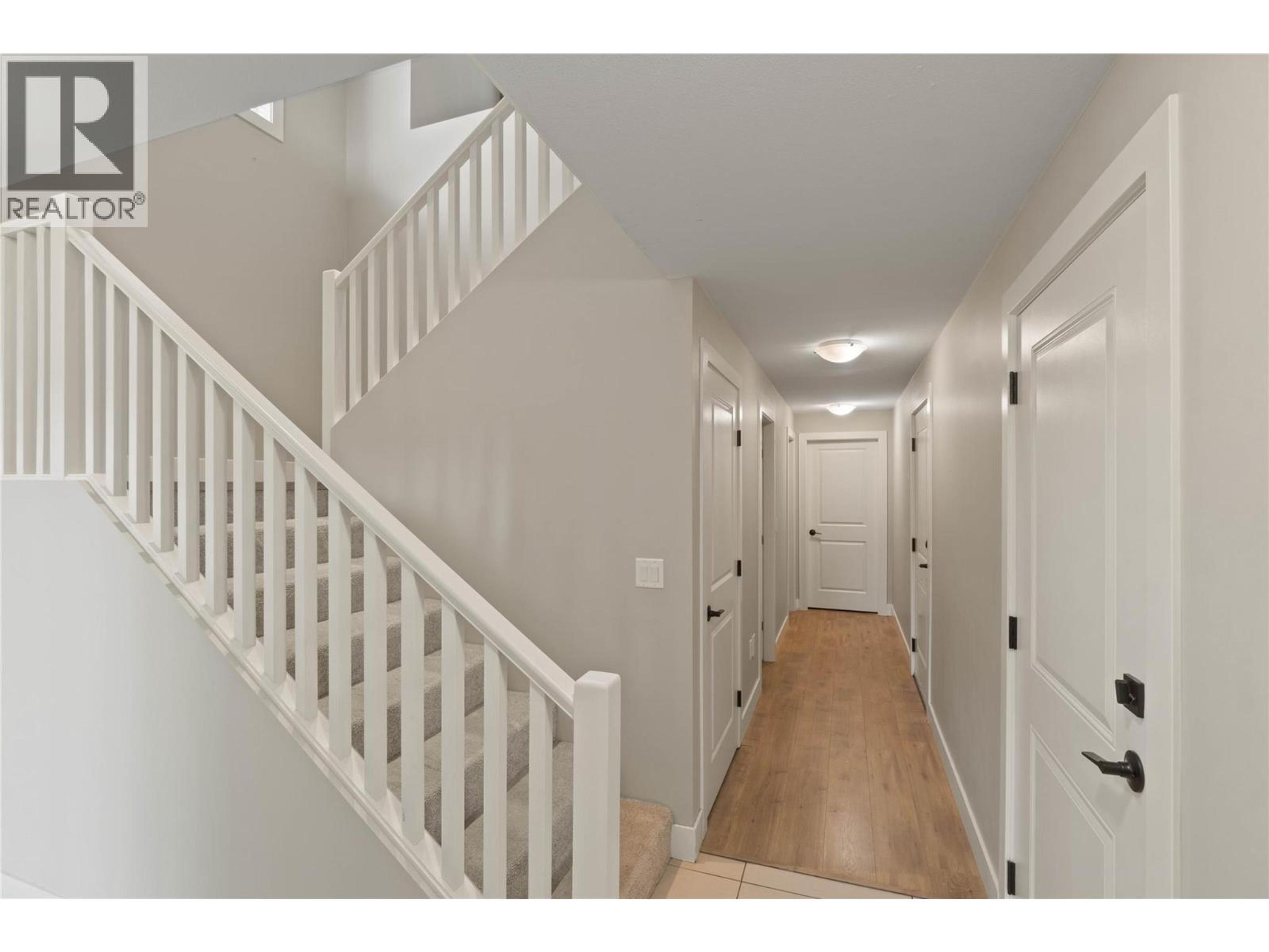 #21 2200 LINFIELD DRIVE - Image 26