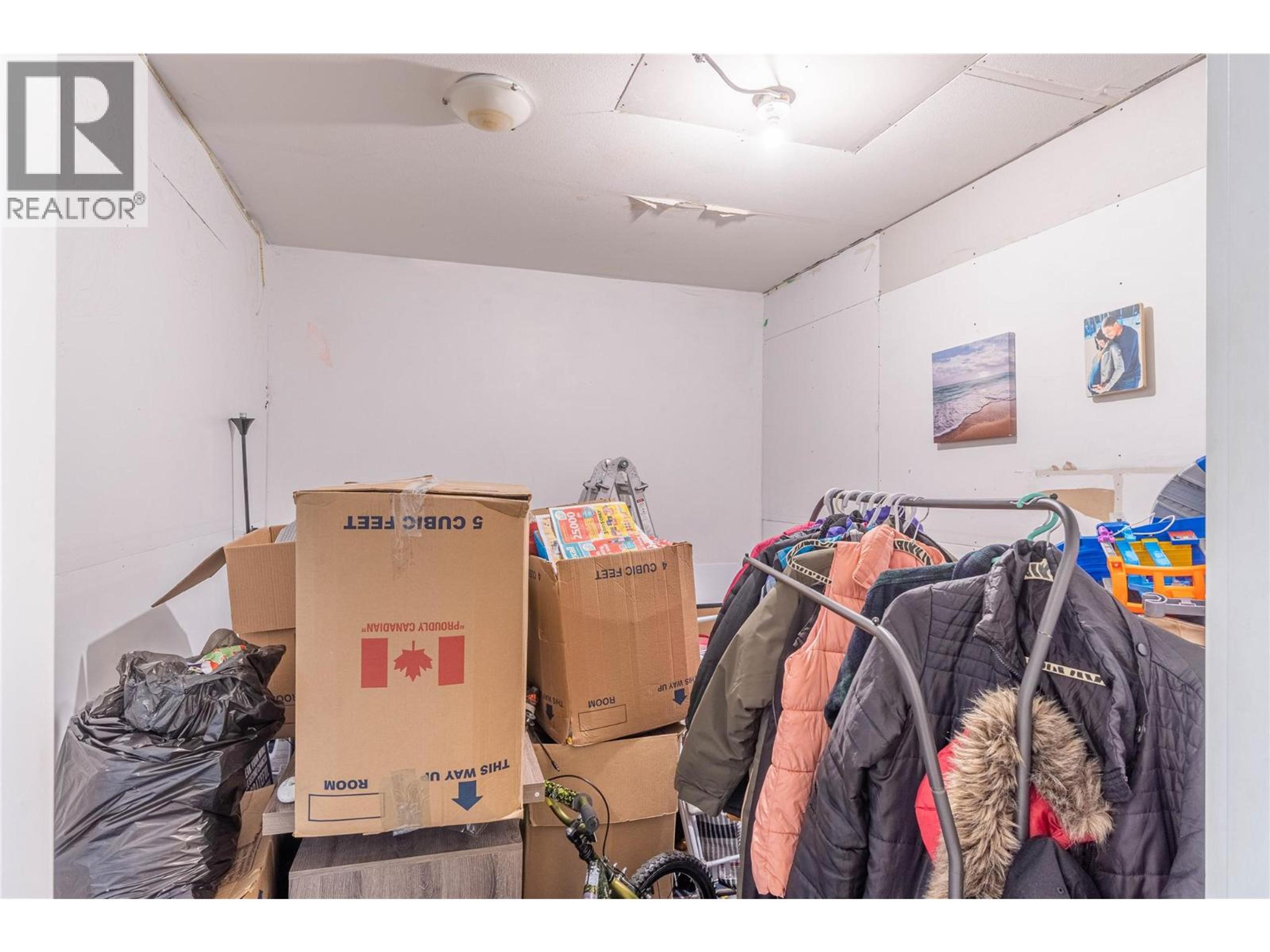 #21 2200 LINFIELD DRIVE - Image 30
