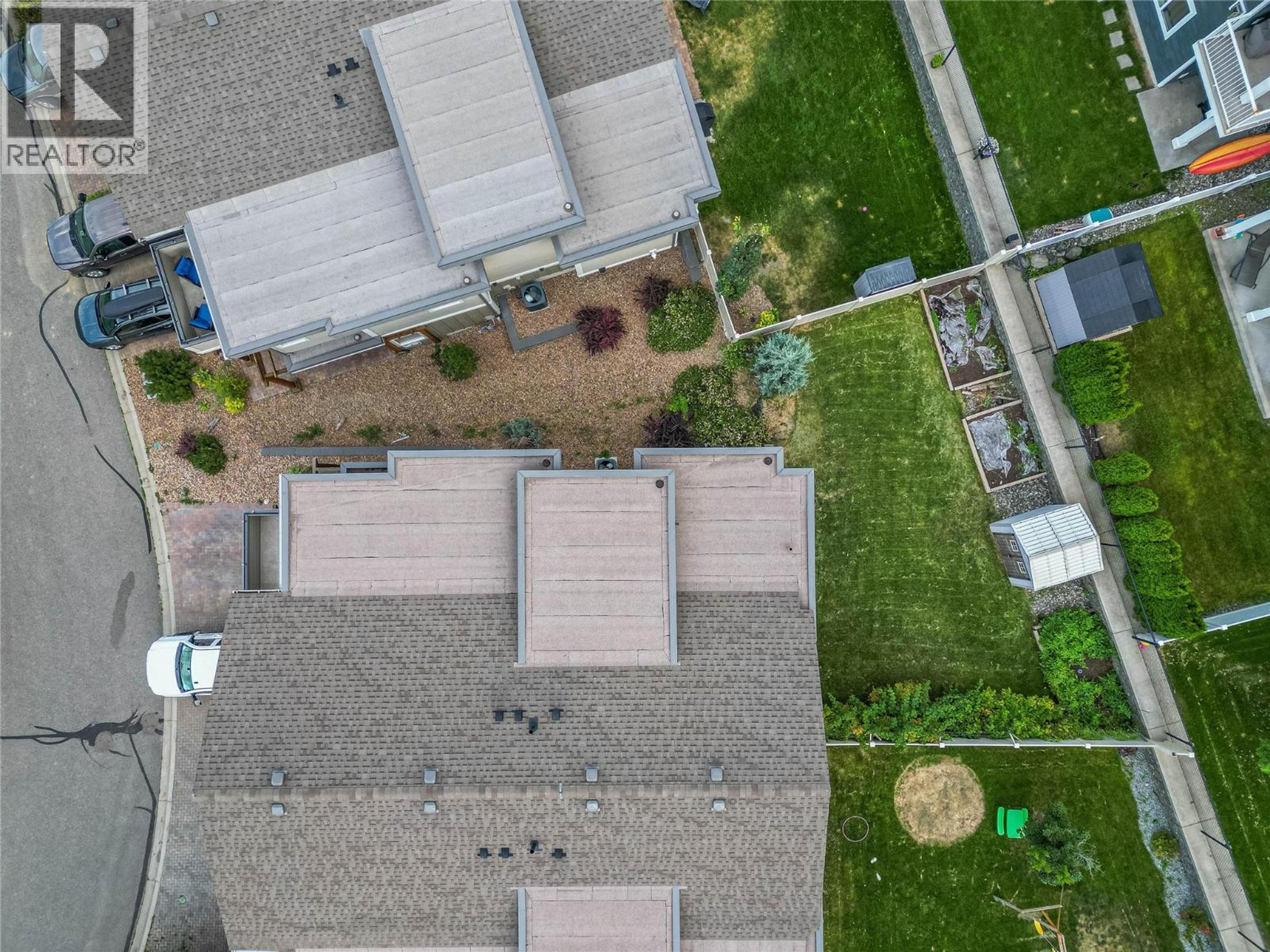 #21 2200 LINFIELD DRIVE - Image 37