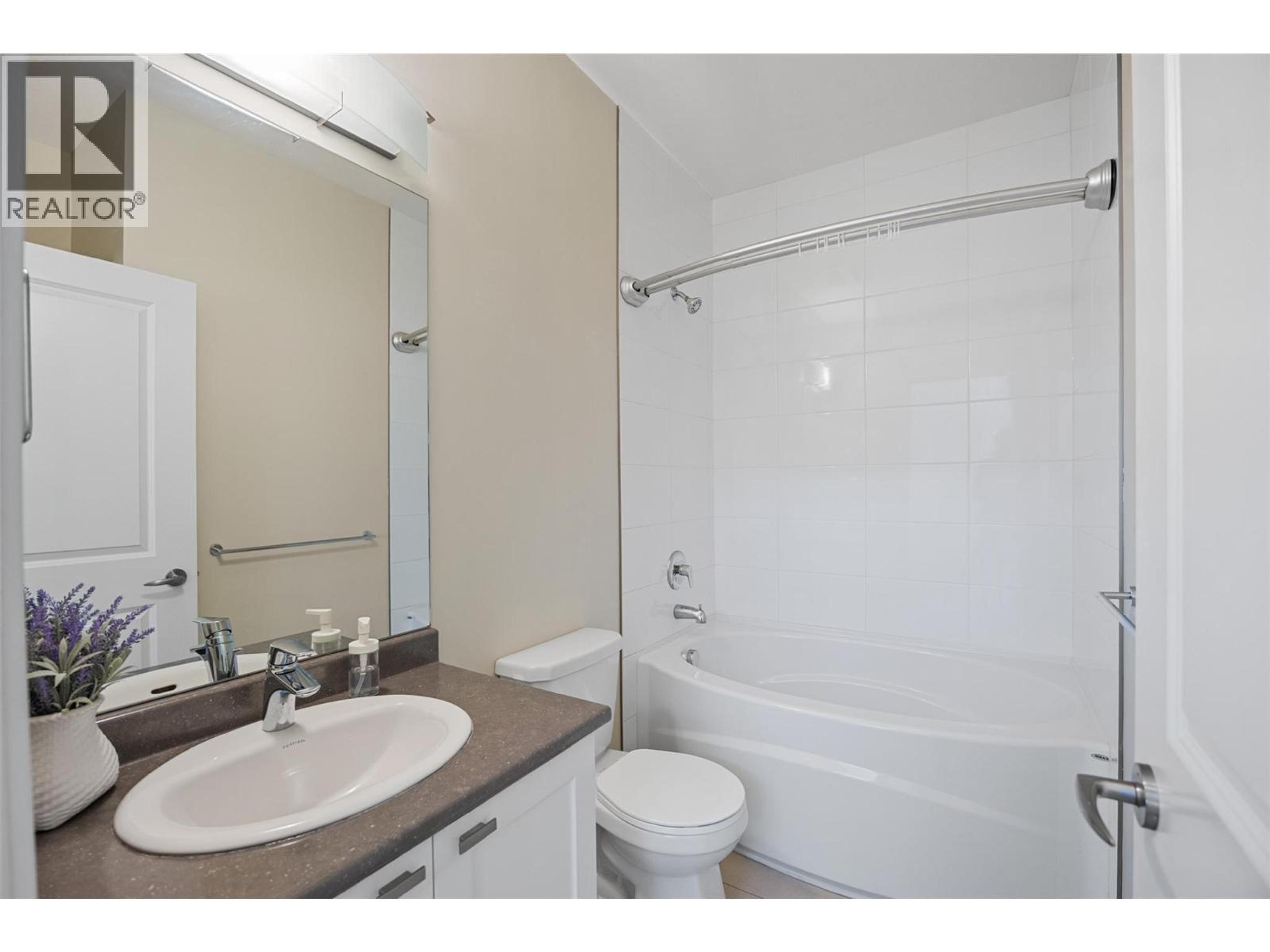 #33 2200 LINFIELD DRIVE - Image 30