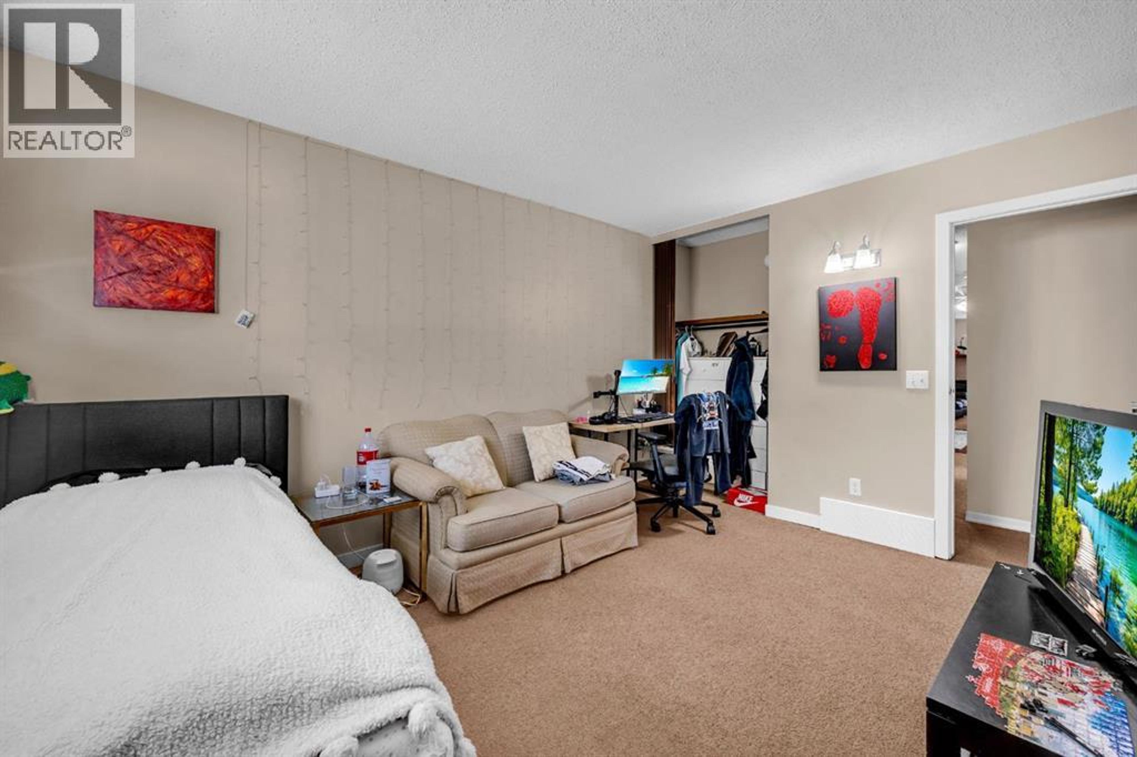 2417, 3500 VARSITY DRIVE NW - Image 18