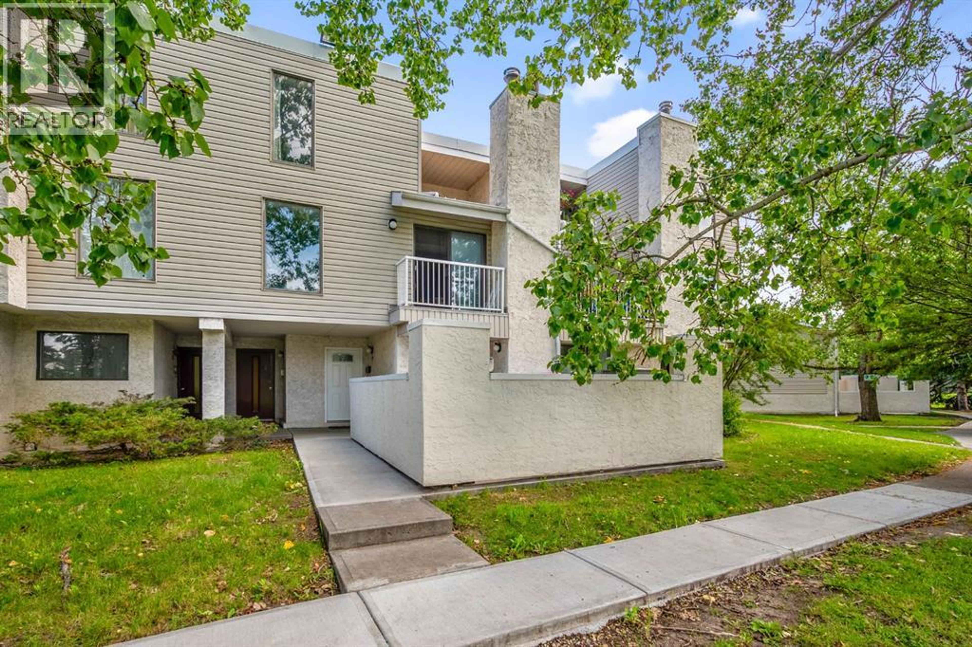 2417, 3500 VARSITY DRIVE NW - Image 1